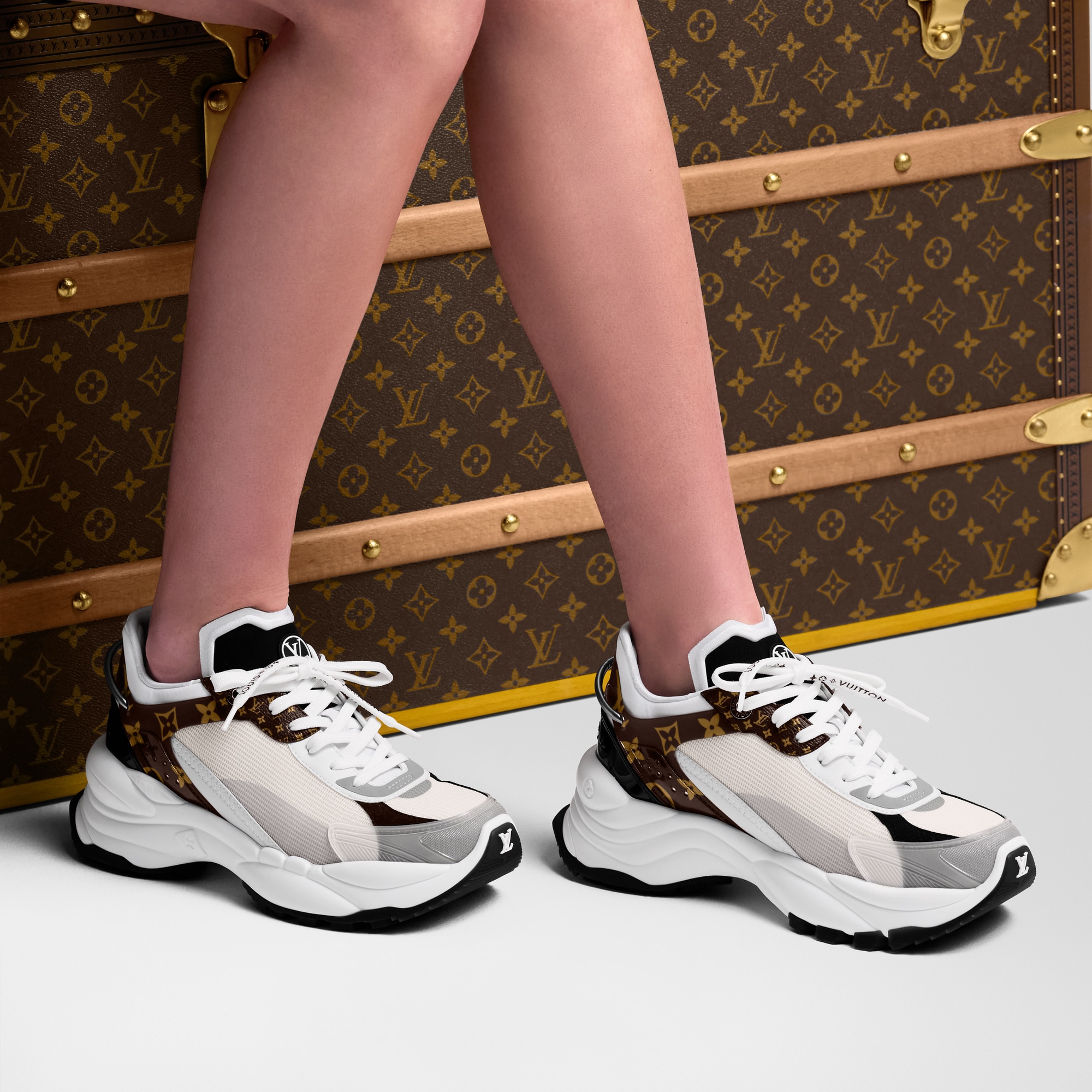 LV} - LV - LV女士鞋履系列 | 路易威登LOUIS VUITTON官网 (产品缩放)