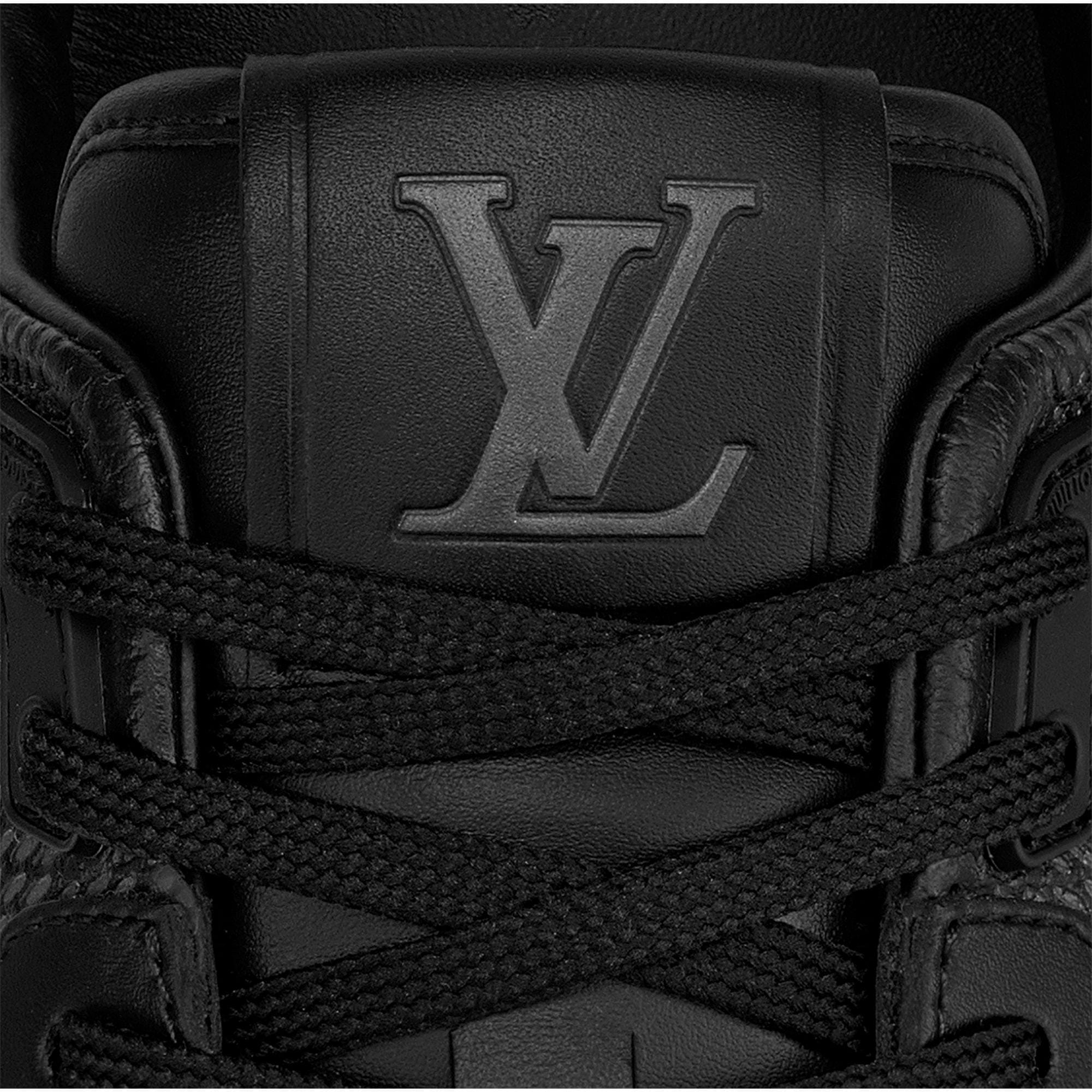 LV} - LV - LV男士鞋履系列 | 路易威登LOUIS VUITTON官网 (产品缩放)