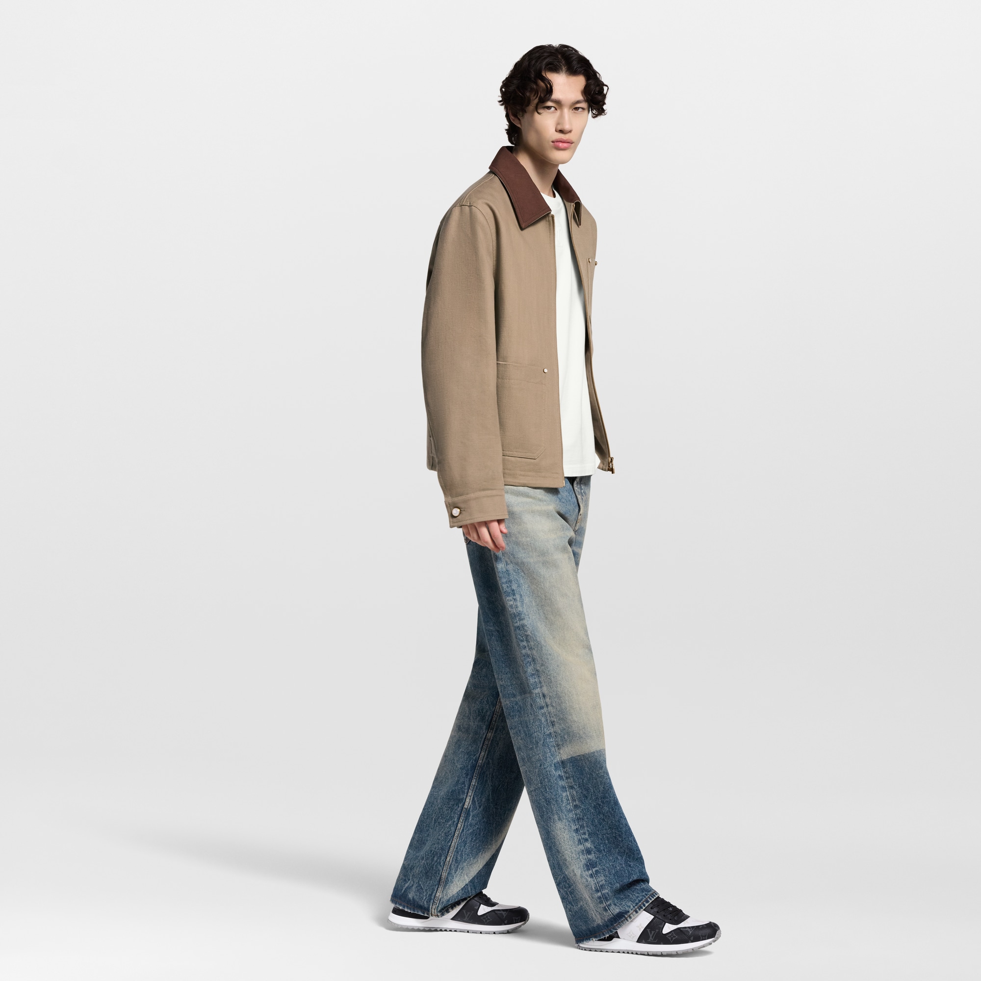 LV} - LV - LV男士鞋履系列 | 路易威登LOUIS VUITTON官网 (产品缩放)