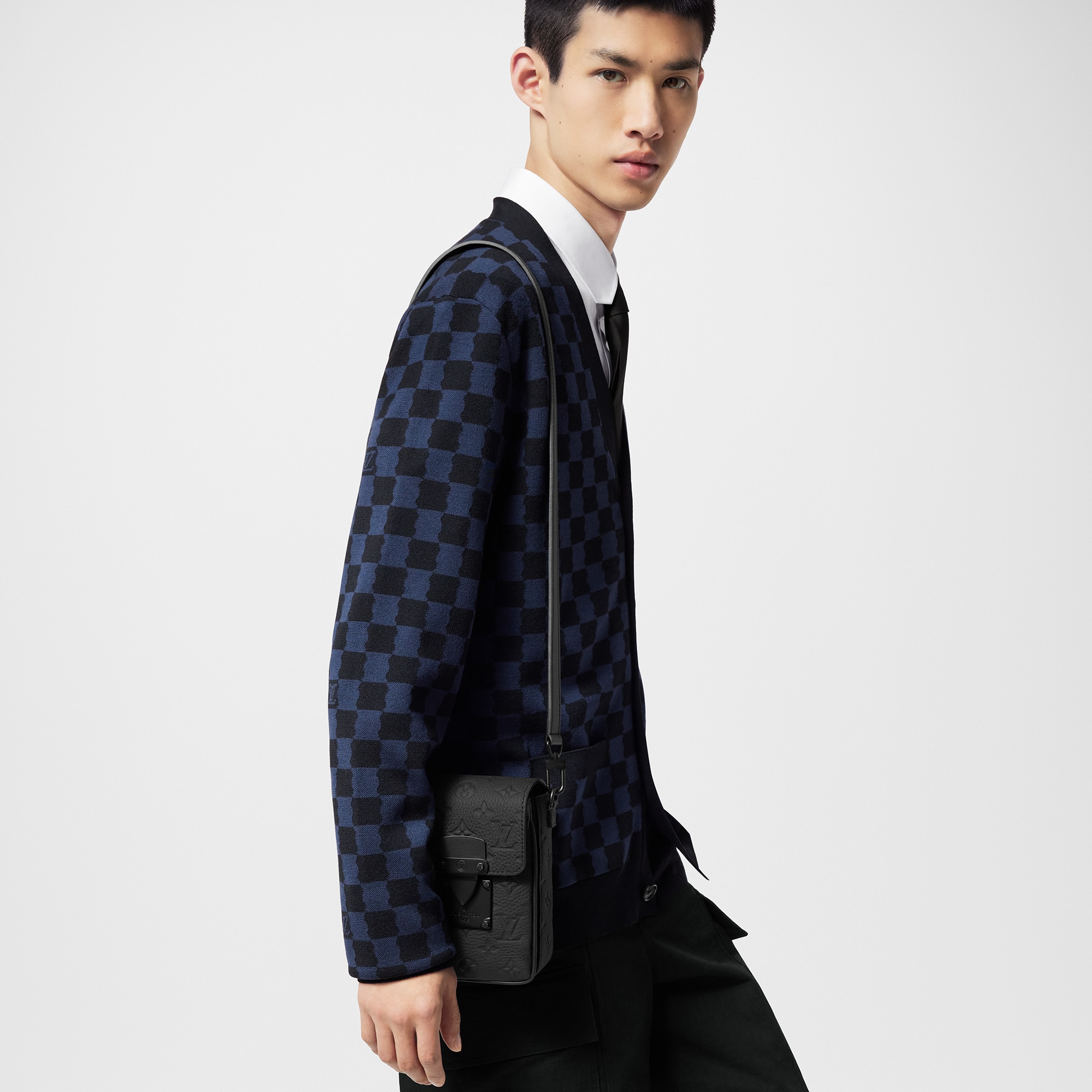 LV} - LVMonogram Taurillon Leather LG - G90 - LV男士时尚包袋 | 路易威登LOUIS VUITTON官网 (产品缩放)