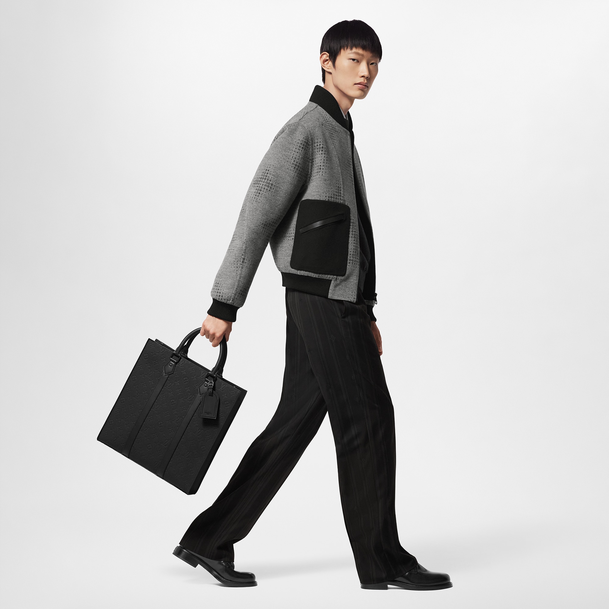 LV} - LVMonogram Taurillon Leather LG - G90 - LV男士时尚包袋 | 路易威登LOUIS VUITTON官网 (产品缩放)