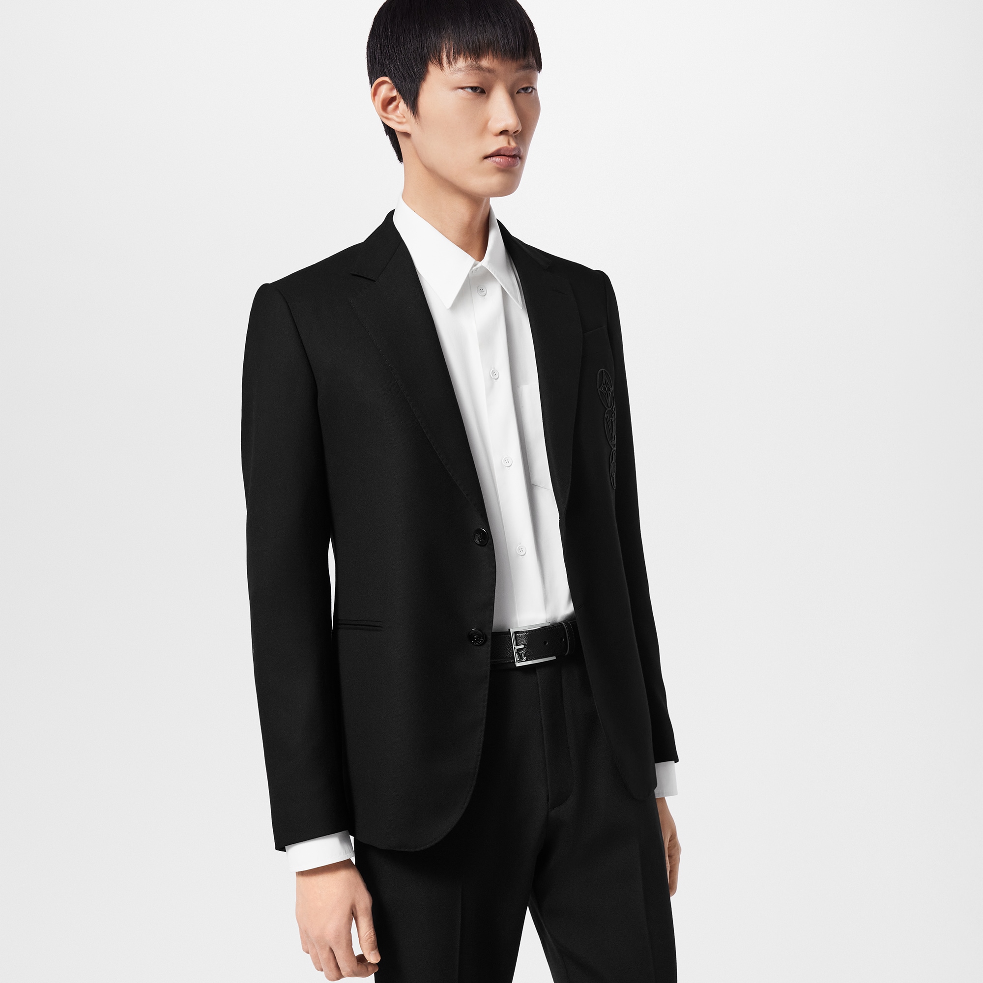 LV} - LV - LV男士配饰系列 | 路易威登LOUIS VUITTON官网 (产品缩放)