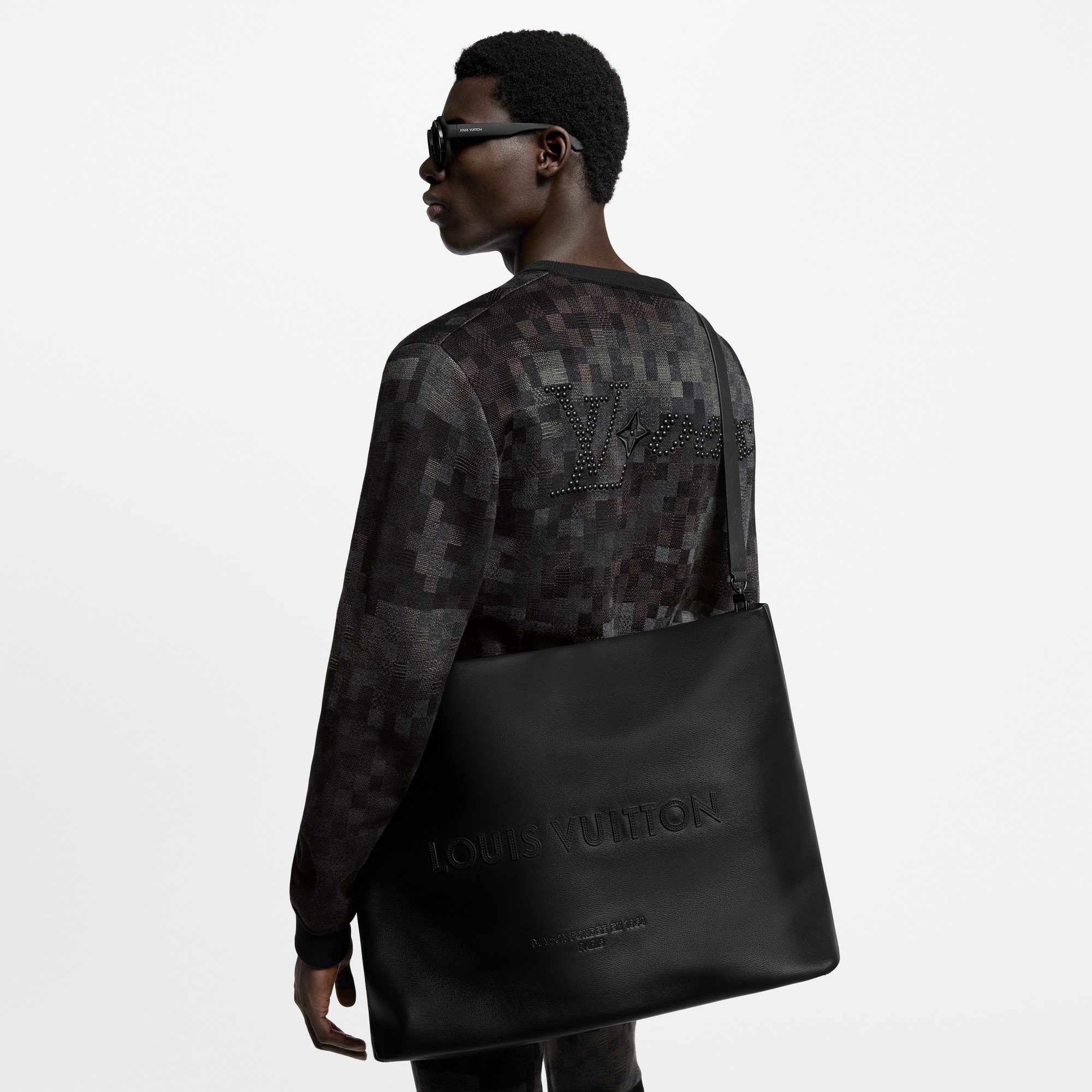 LV} - LVOther Leathers - LV包袋和小型皮具男士包袋 | 路易威登LOUIS VUITTON官网 (产品缩放)
