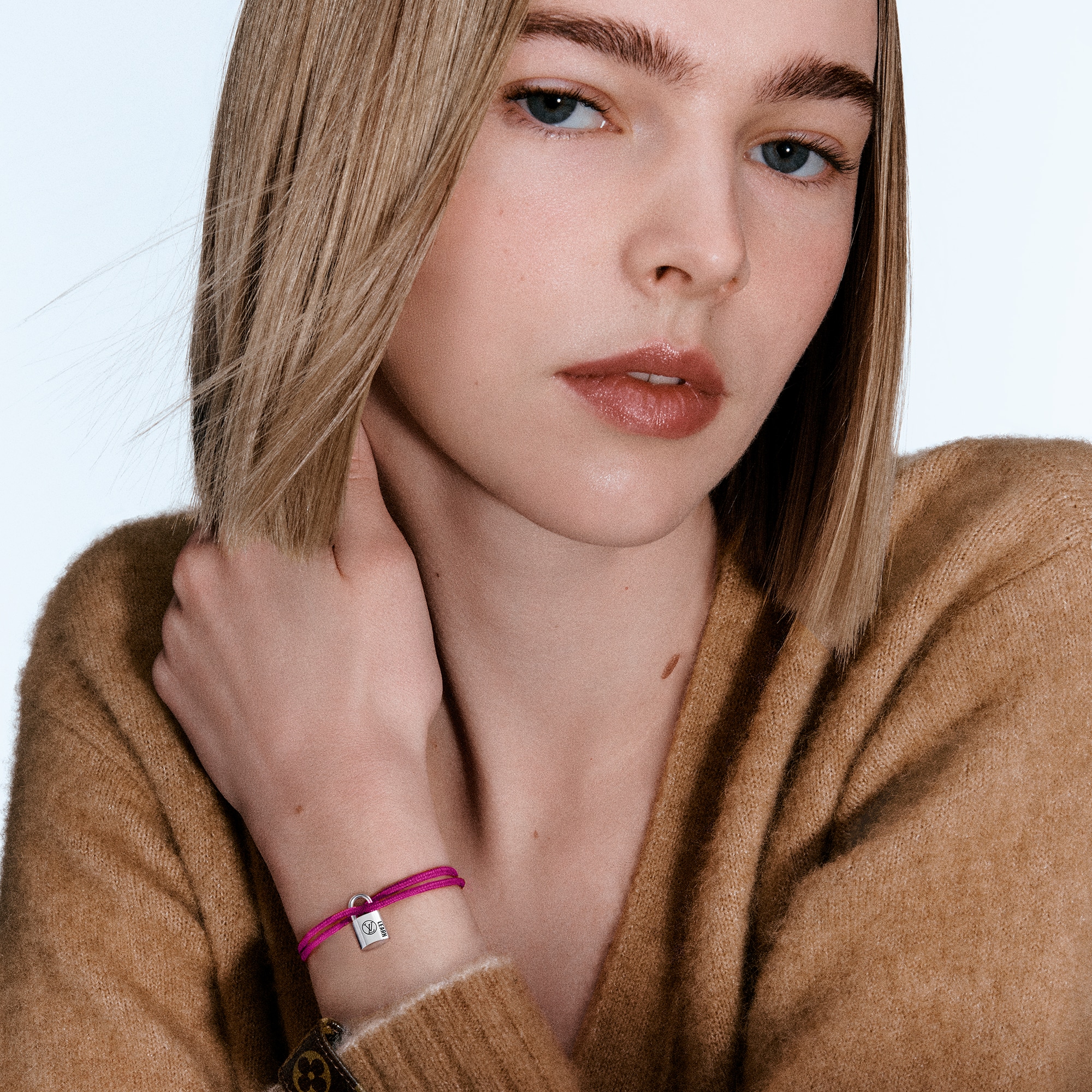 LV} - LV - LV珠宝按类别浏览 | 路易威登LOUIS VUITTON官网 (产品缩放)