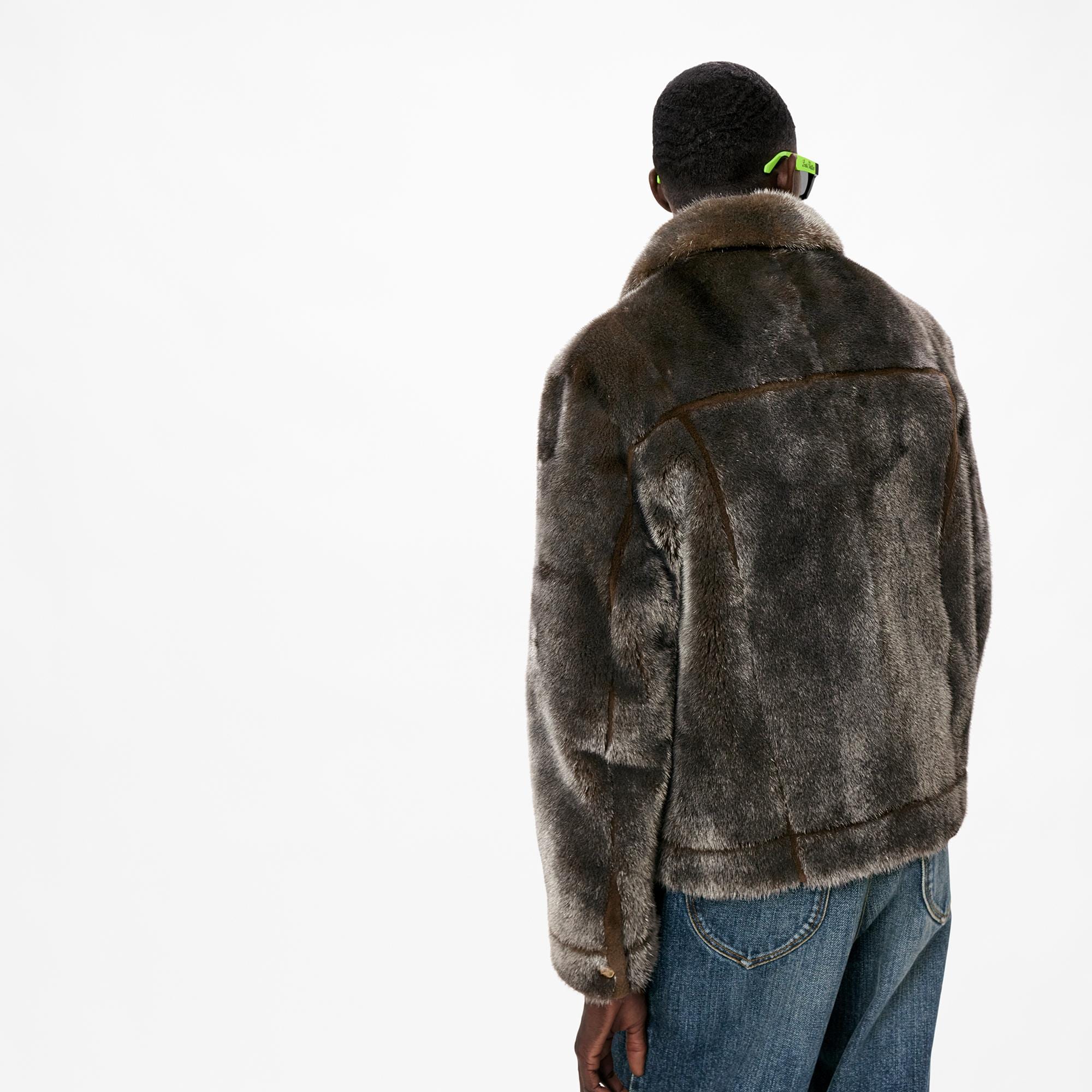 LV} - LV - LV男士Discontinued Product | 路易威登LOUIS VUITTON官网 (产品缩放)