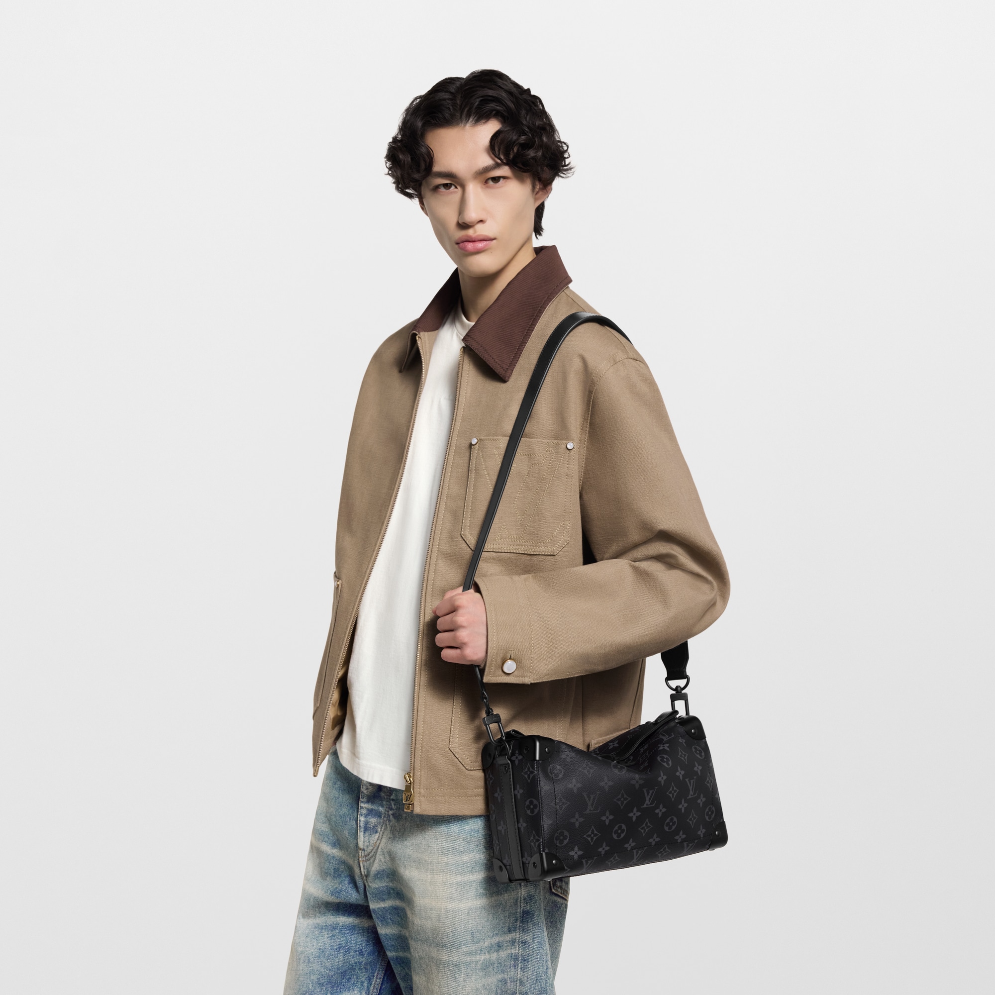 LV} - LVMonogram Eclipse - LV包袋和小型皮具男士包袋 | 路易威登LOUIS VUITTON官网 (产品缩放)