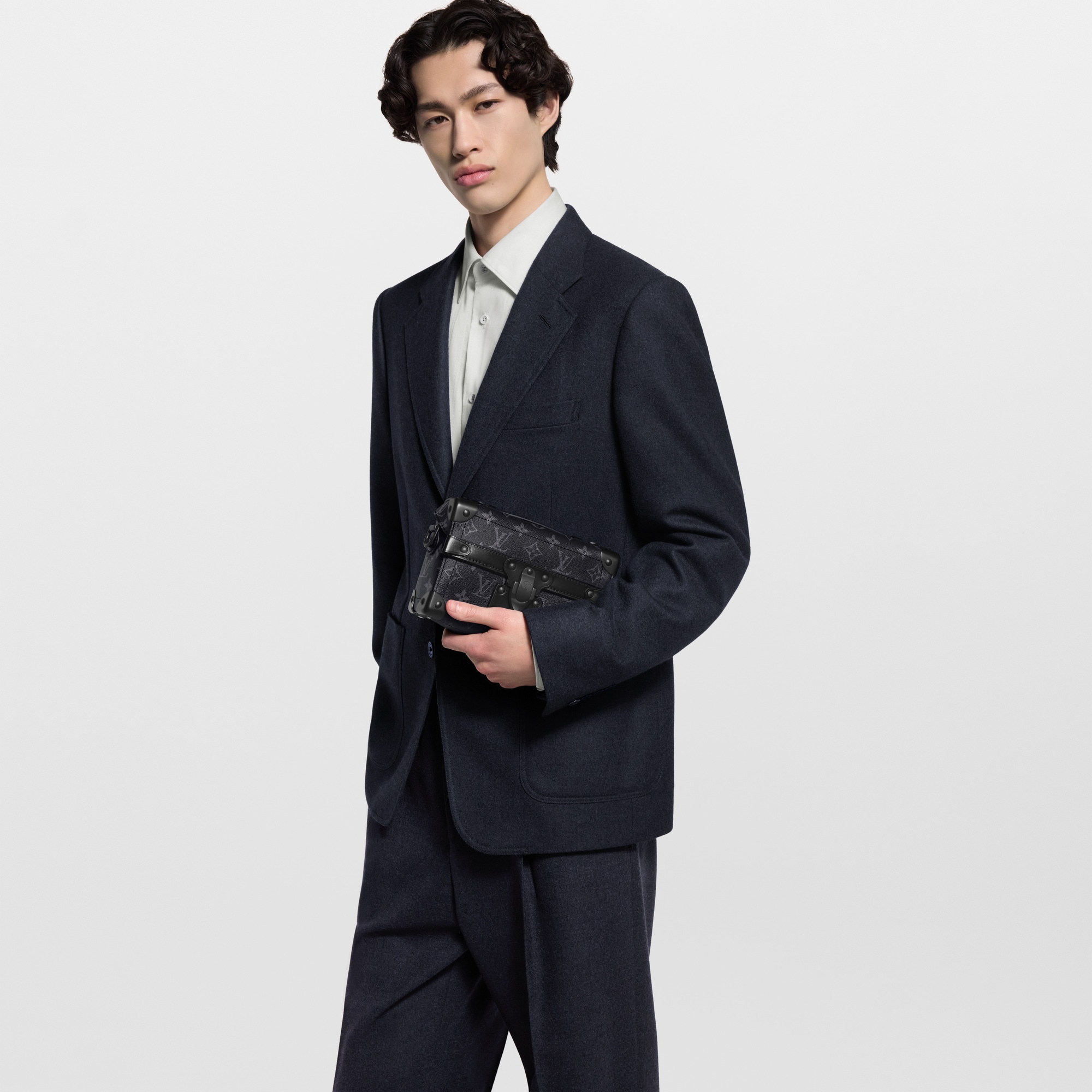 LV} - LVMonogram Eclipse - LV男士时尚包袋 | 路易威登LOUIS VUITTON官网 (产品缩放)