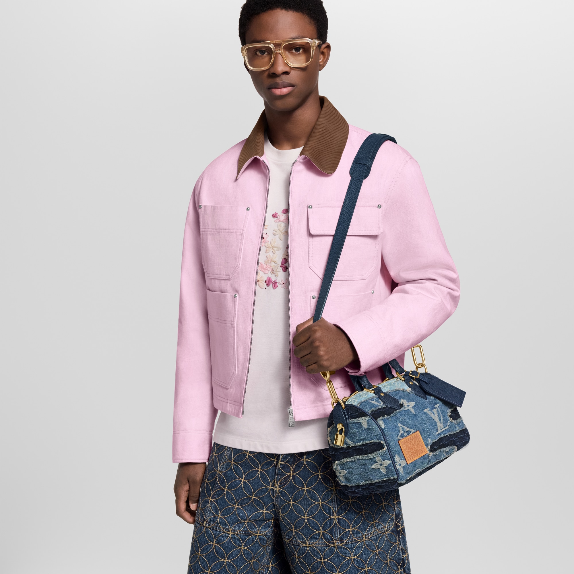 LV} - LVMonogram Other - LV包袋和小型皮具男士包袋 | 路易威登LOUIS VUITTON官网 (产品缩放)