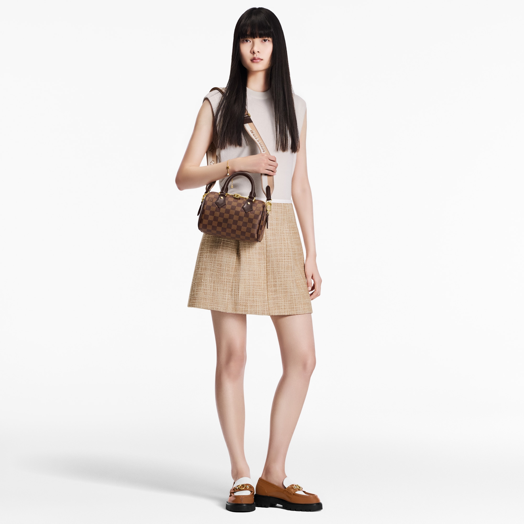 LV} - LVDamier Ebene - LV女士时尚手袋 | 路易威登LOUIS VUITTON官网 (产品缩放)