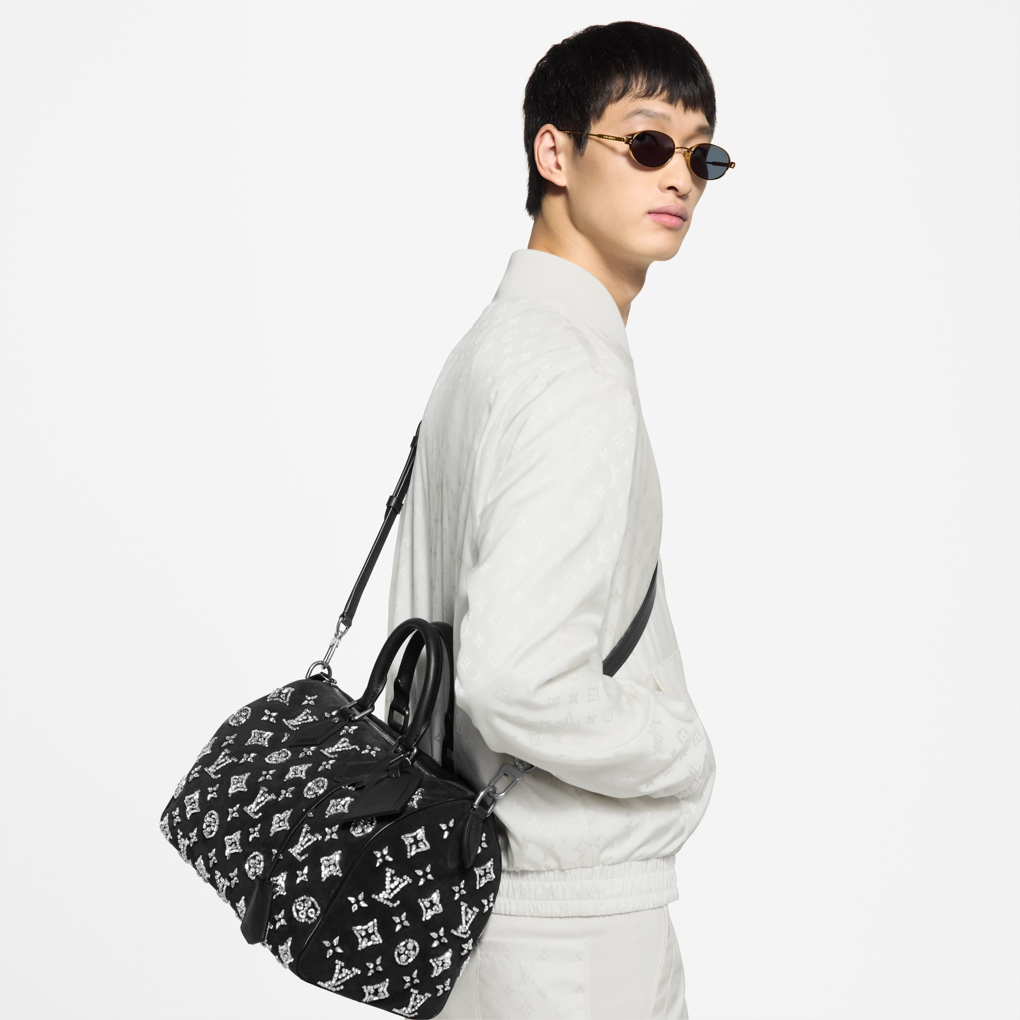 LV} - LVAutres Toiles - LVLes Extraordinaires包袋与旅行用品 | 路易威登LOUIS VUITTON官网 (产品缩放)