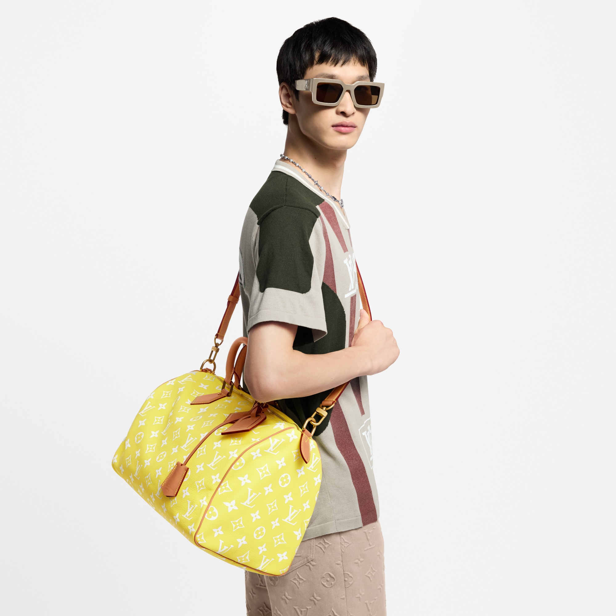 LV} - LVAutres Cuirs Monogram - LVLes Extraordinaires包袋与旅行用品 | 路易威登LOUIS VUITTON官网 (产品缩放)