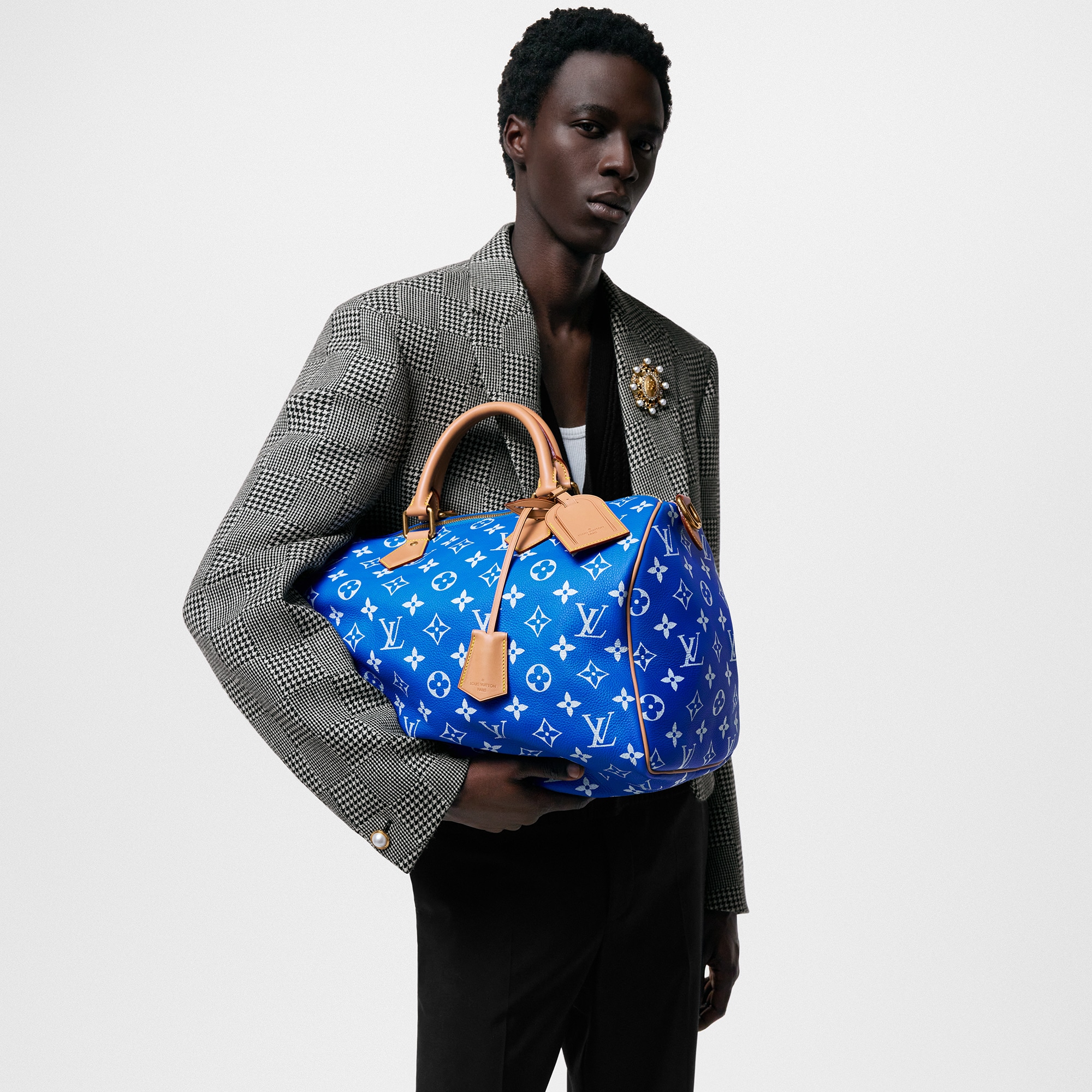 LV} - LVAutres Cuirs Monogram - LVLes Extraordinaires包袋与旅行用品 | 路易威登LOUIS VUITTON官网 (产品缩放)