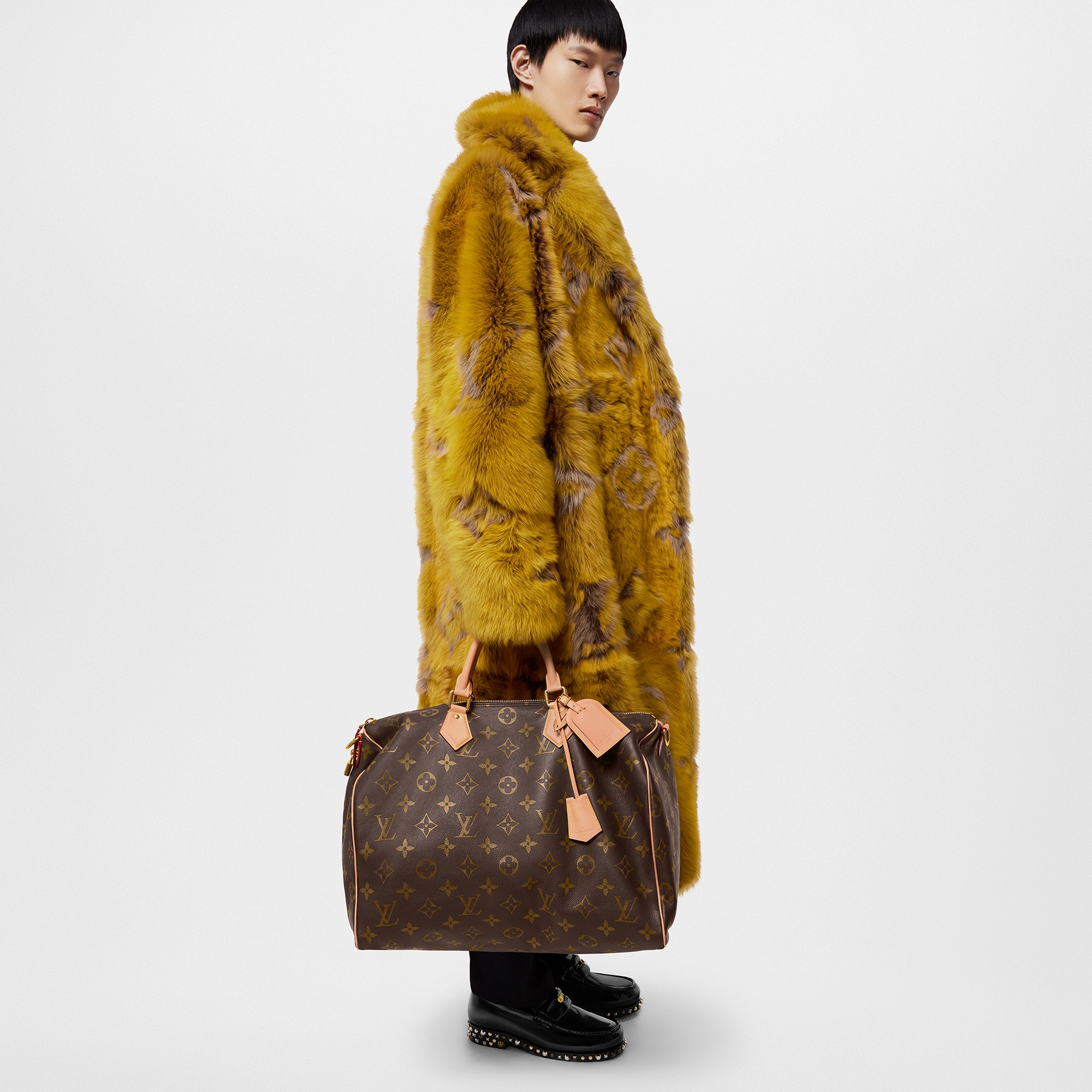 LV} - LVAutres Cuirs Monogram - LVLes Extraordinaires包袋与旅行用品 | 路易威登LOUIS VUITTON官网 (产品缩放)