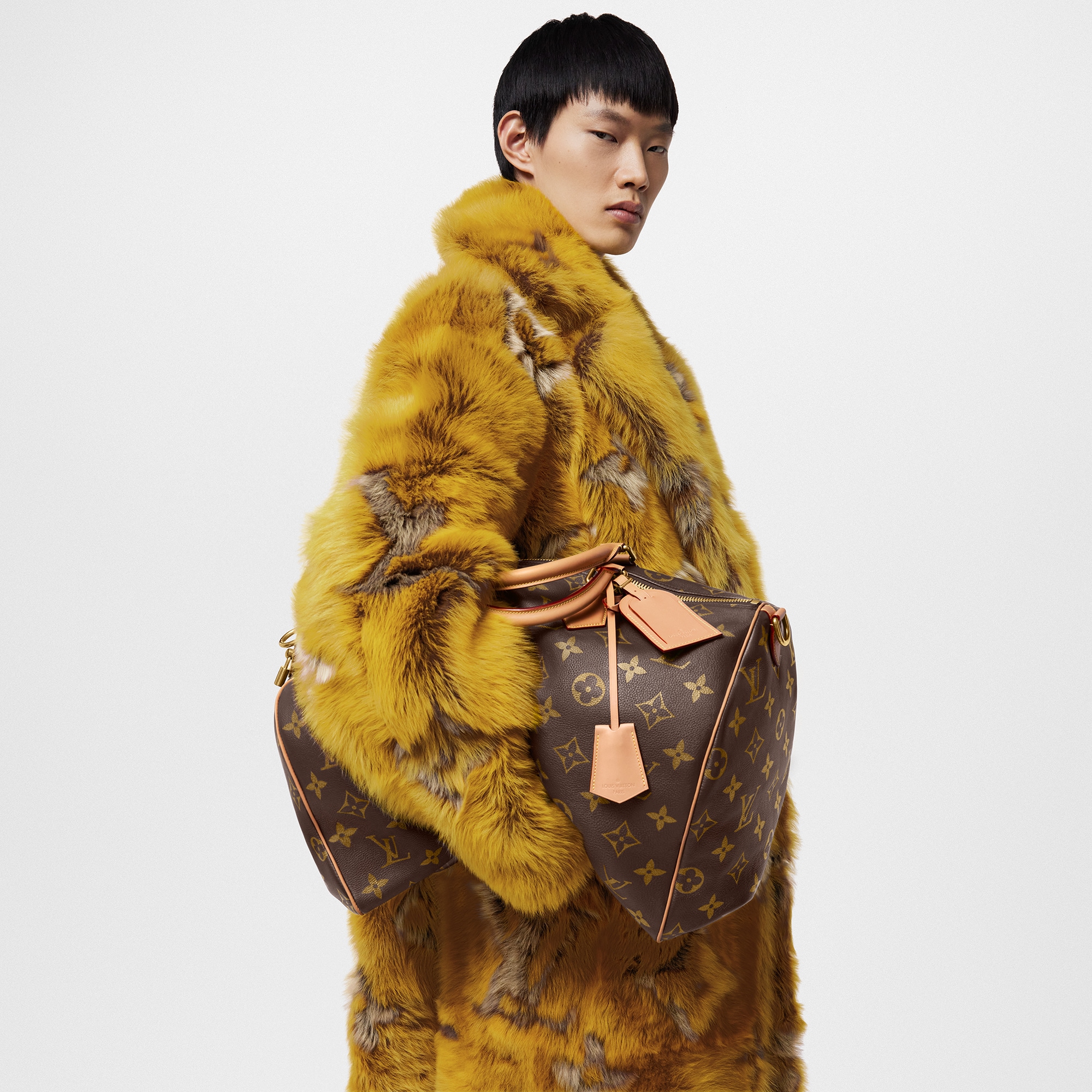 LV} - LVAutres Cuirs Monogram - LVLes Extraordinaires包袋与旅行用品 | 路易威登LOUIS VUITTON官网 (产品缩放)