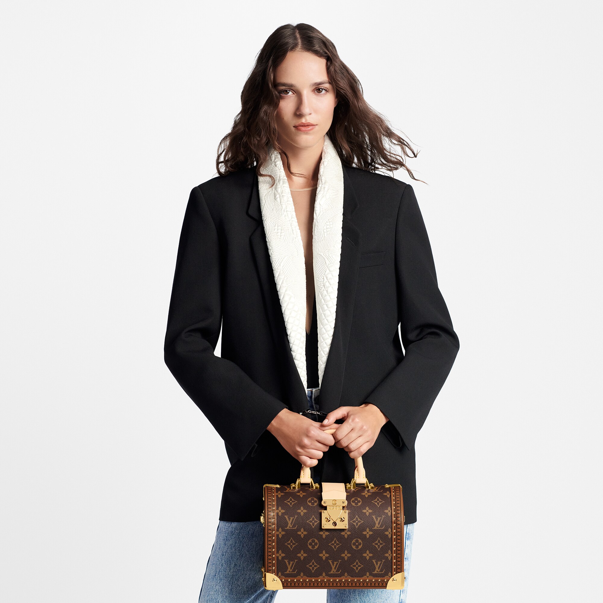 LV} - LVMonogram - LVLes Extraordinaires硬箱系列 | 路易威登LOUIS VUITTON官网 (产品缩放)