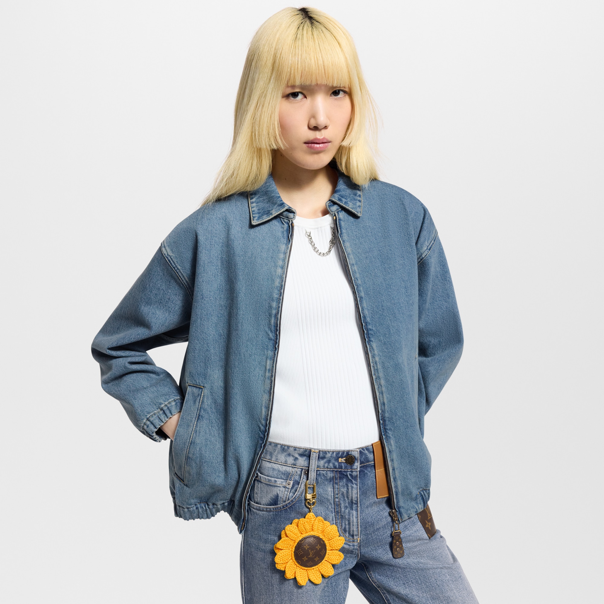 LV} - LVS00 - LV女士灵动配饰 | 路易威登LOUIS VUITTON官网 (产品缩放)