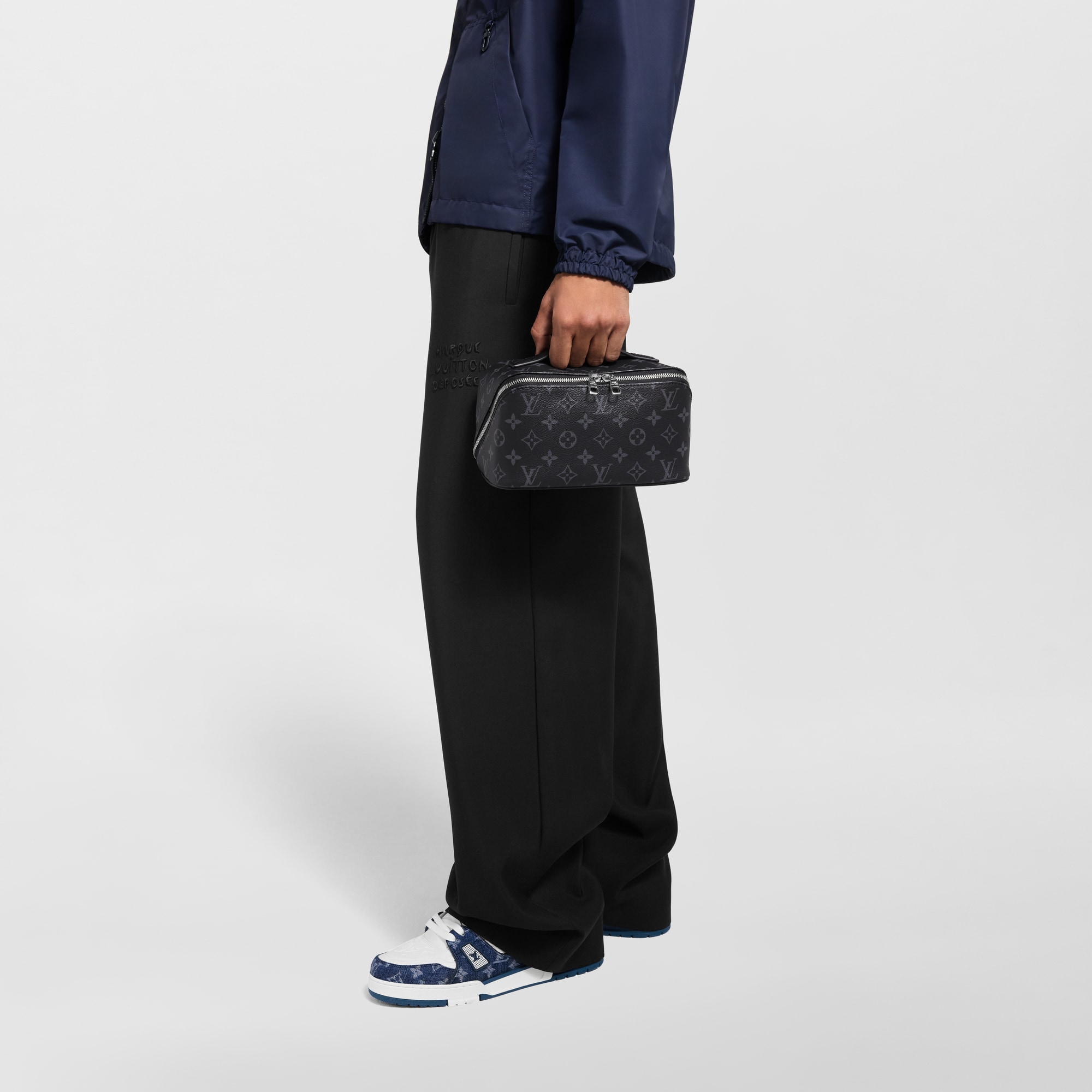 LV} - LVMonogram Eclipse - LV男士旅行用品 | 路易威登LOUIS VUITTON官网 (产品缩放)