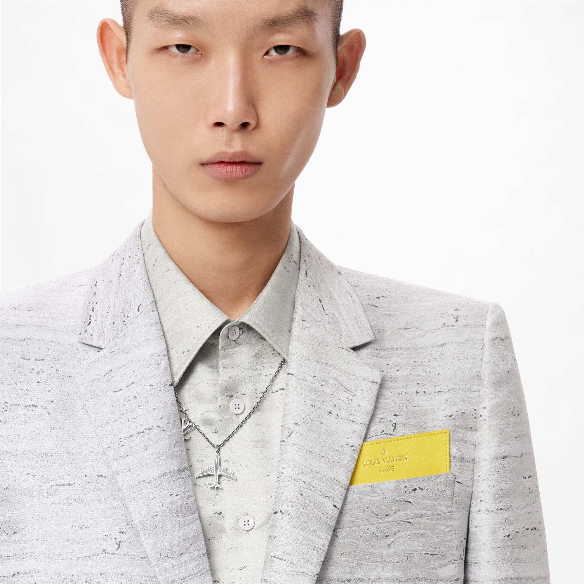 LV} - LV - LV男士Discontinued Product | 路易威登LOUIS VUITTON官网 (产品缩放)