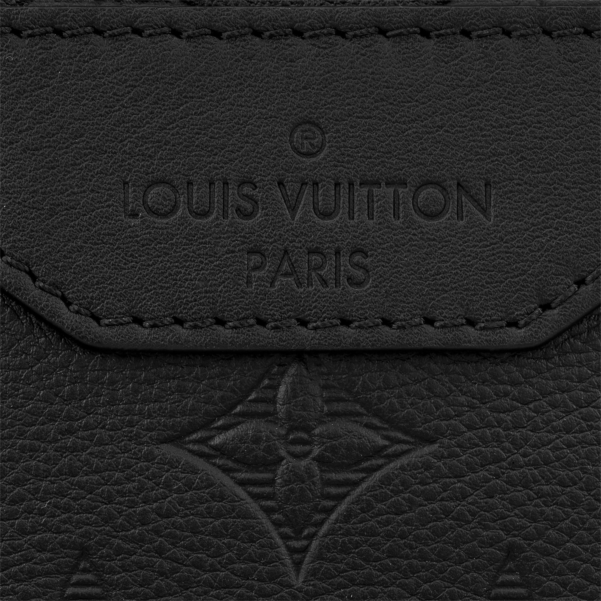 LV} - LVMonogram Shadow Leather - LV男士时尚包袋 | 路易威登LOUIS VUITTON官网 (产品缩放)