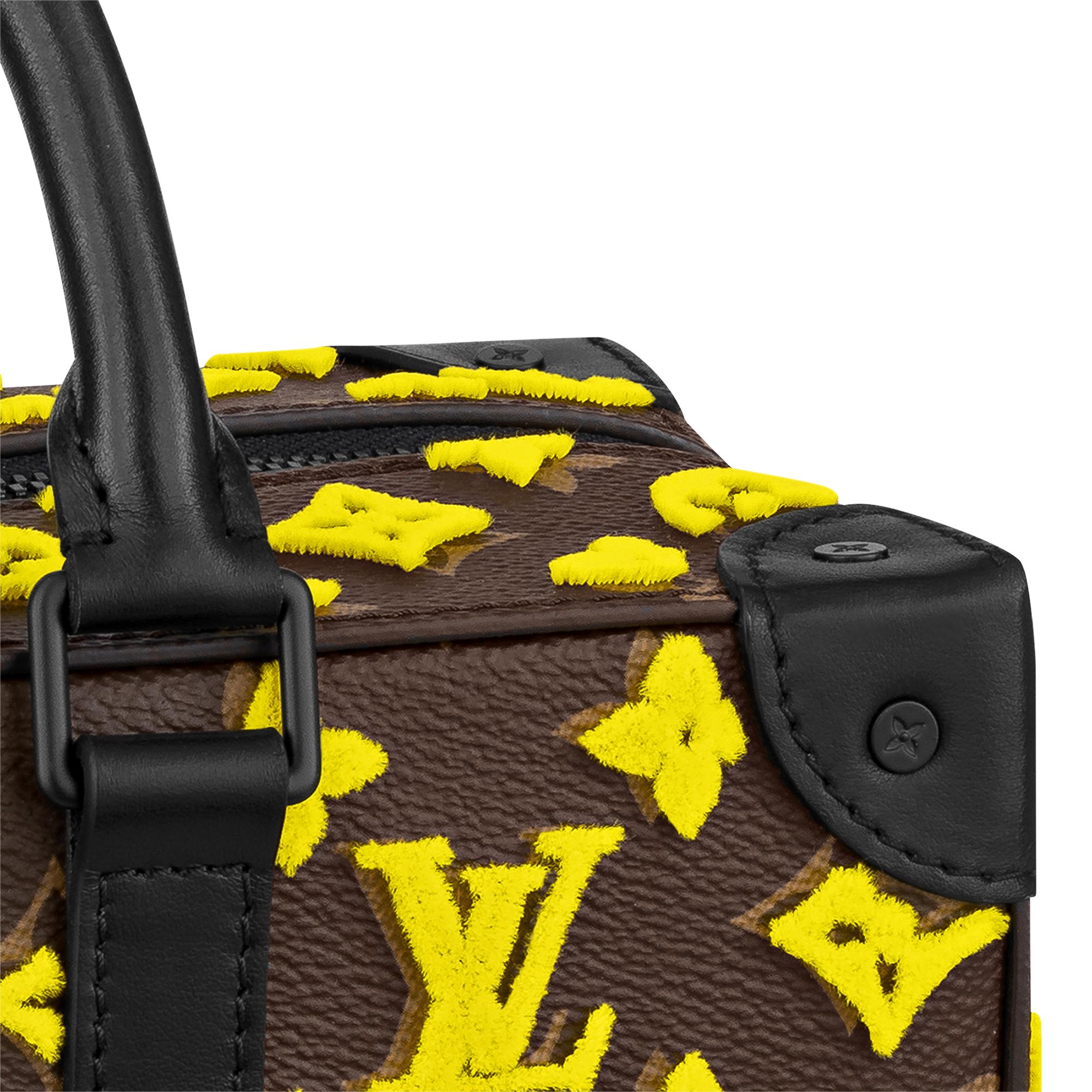 LV} - LVMonogram Other - LV男士Discontinued Product | 路易威登LOUIS VUITTON官网 (产品缩放)