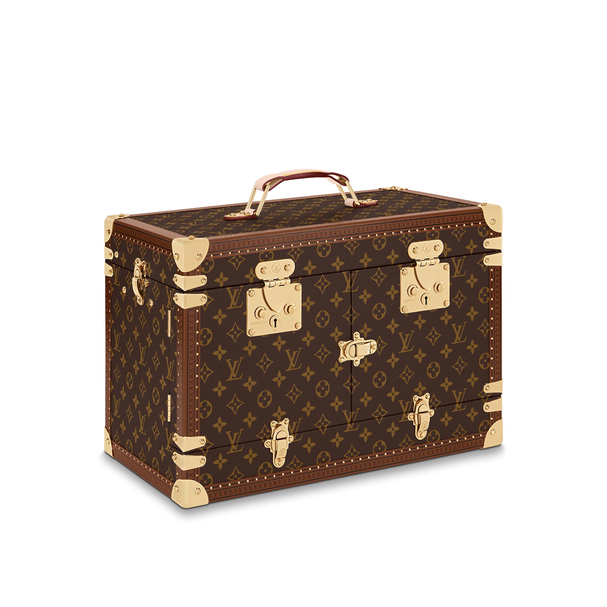 LV} - LVMonogram - LVLes Extraordinaires硬箱系列 | 路易威登LOUIS VUITTON官网 (产品缩放)