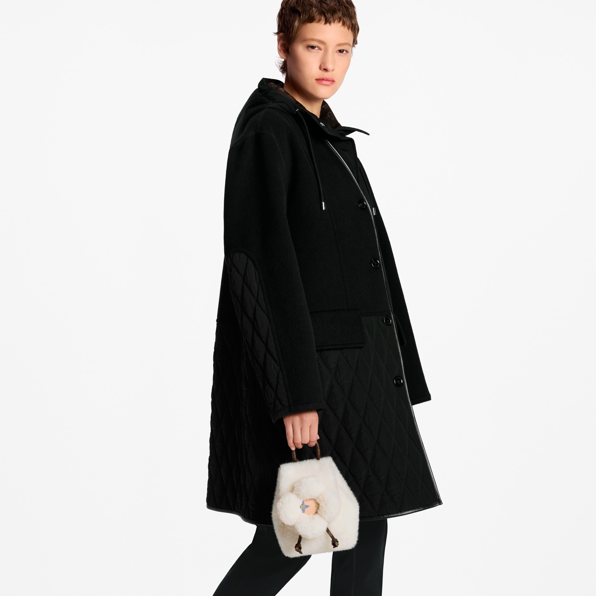 LV} - LV - LV女士小型皮具 | 路易威登LOUIS VUITTON官网 (产品缩放)