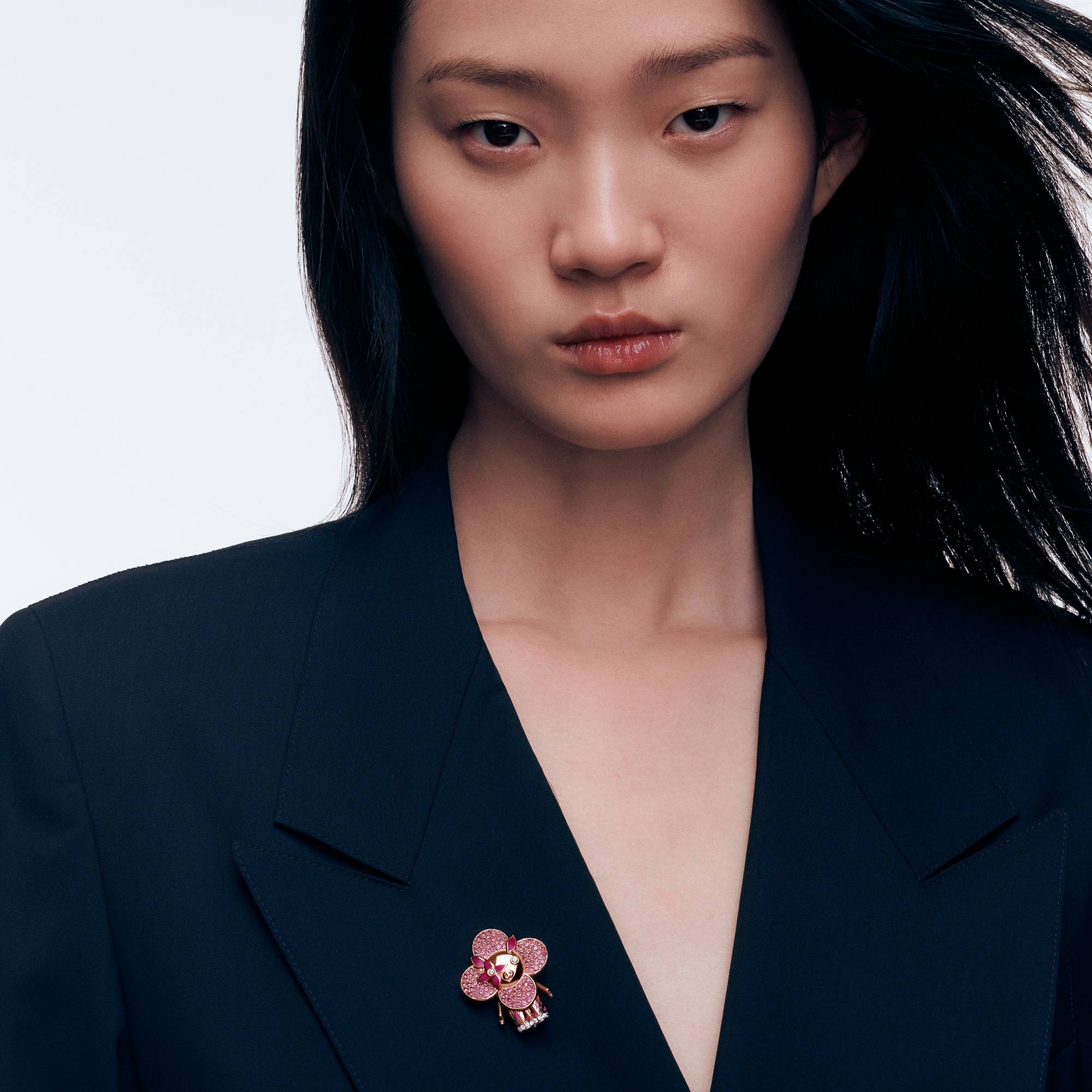 LV} - LV - LVLes Extraordinaires珠宝 | 路易威登LOUIS VUITTON官网 (产品缩放)