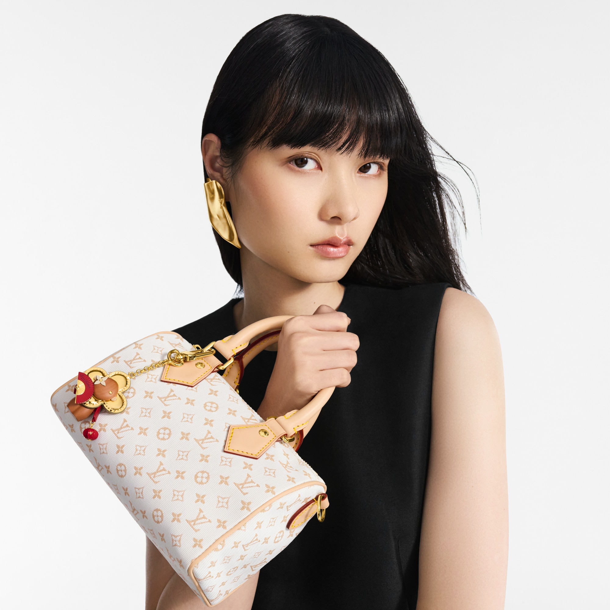 LV} - LVS00 - LV女士灵动配饰 | 路易威登LOUIS VUITTON官网 (产品缩放)