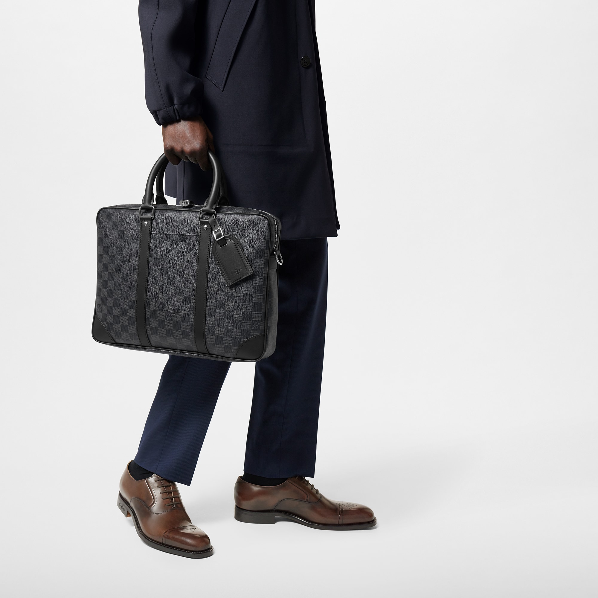 LV} - LVDamier Graphite - LV男士时尚包袋 | 路易威登LOUIS VUITTON官网 (产品缩放)