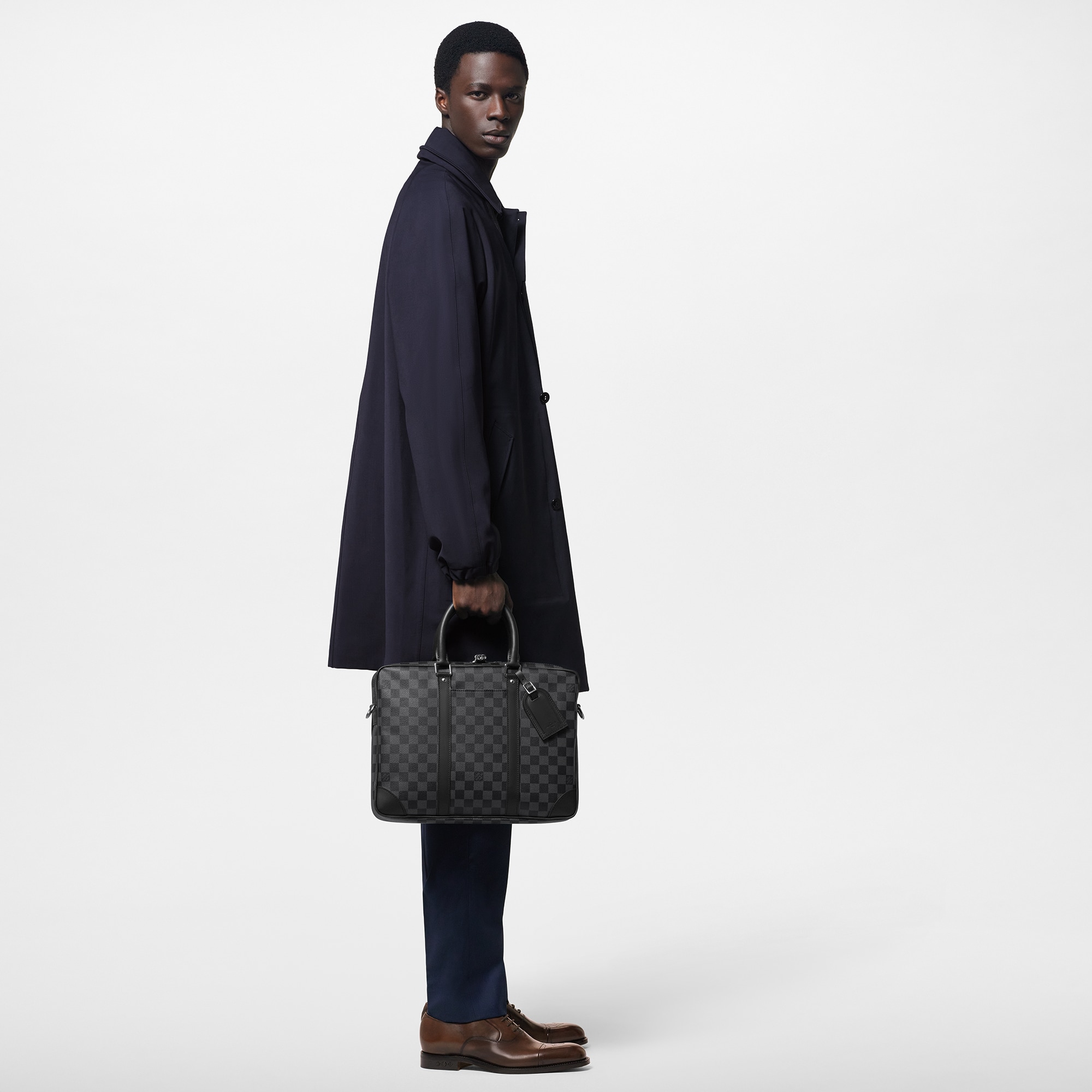 LV} - LVDamier Graphite - LV男士时尚包袋 | 路易威登LOUIS VUITTON官网 (产品缩放)