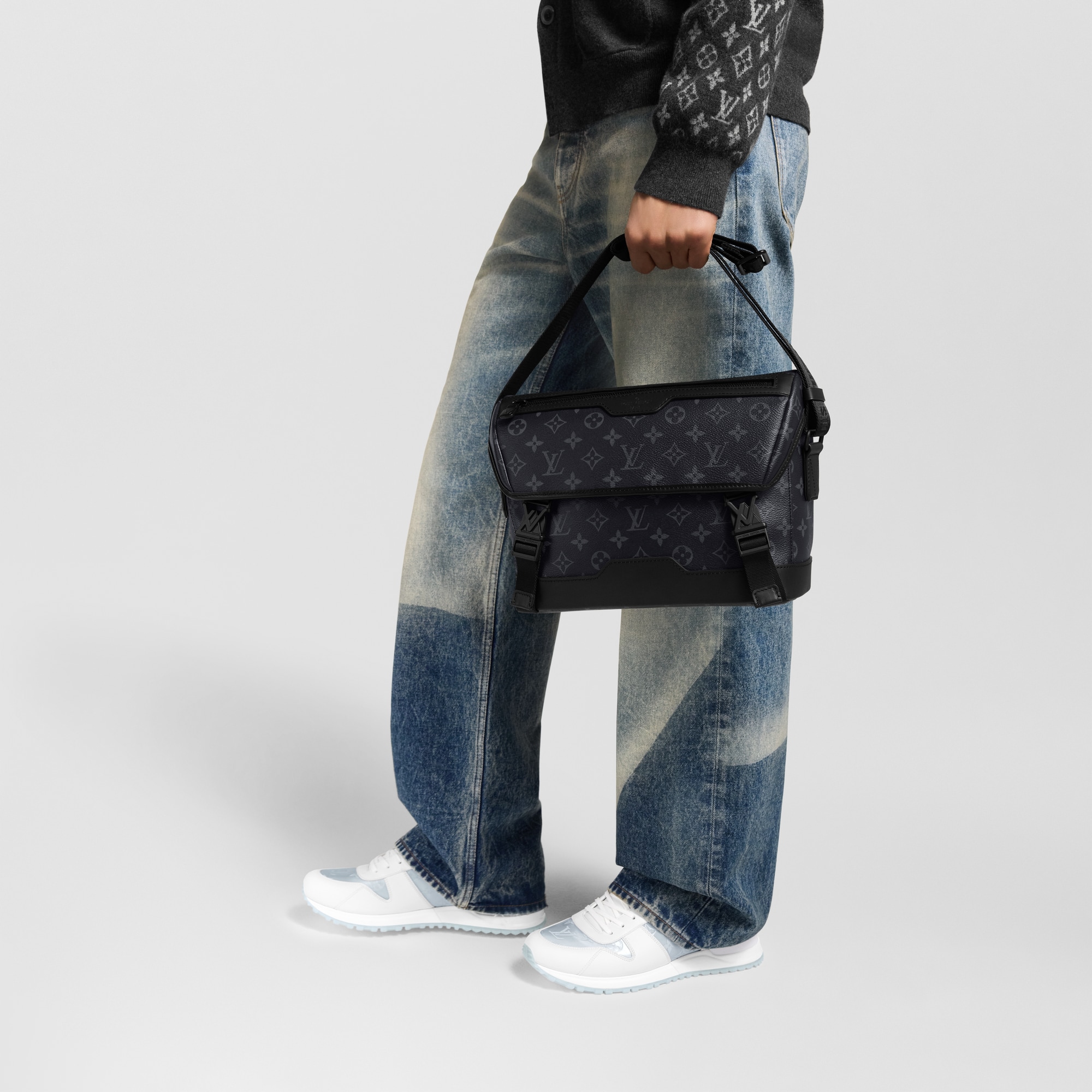 LV} - LVMonogram Eclipse - LV包袋和小型皮具男士包袋 | 路易威登LOUIS VUITTON官网 (产品缩放)