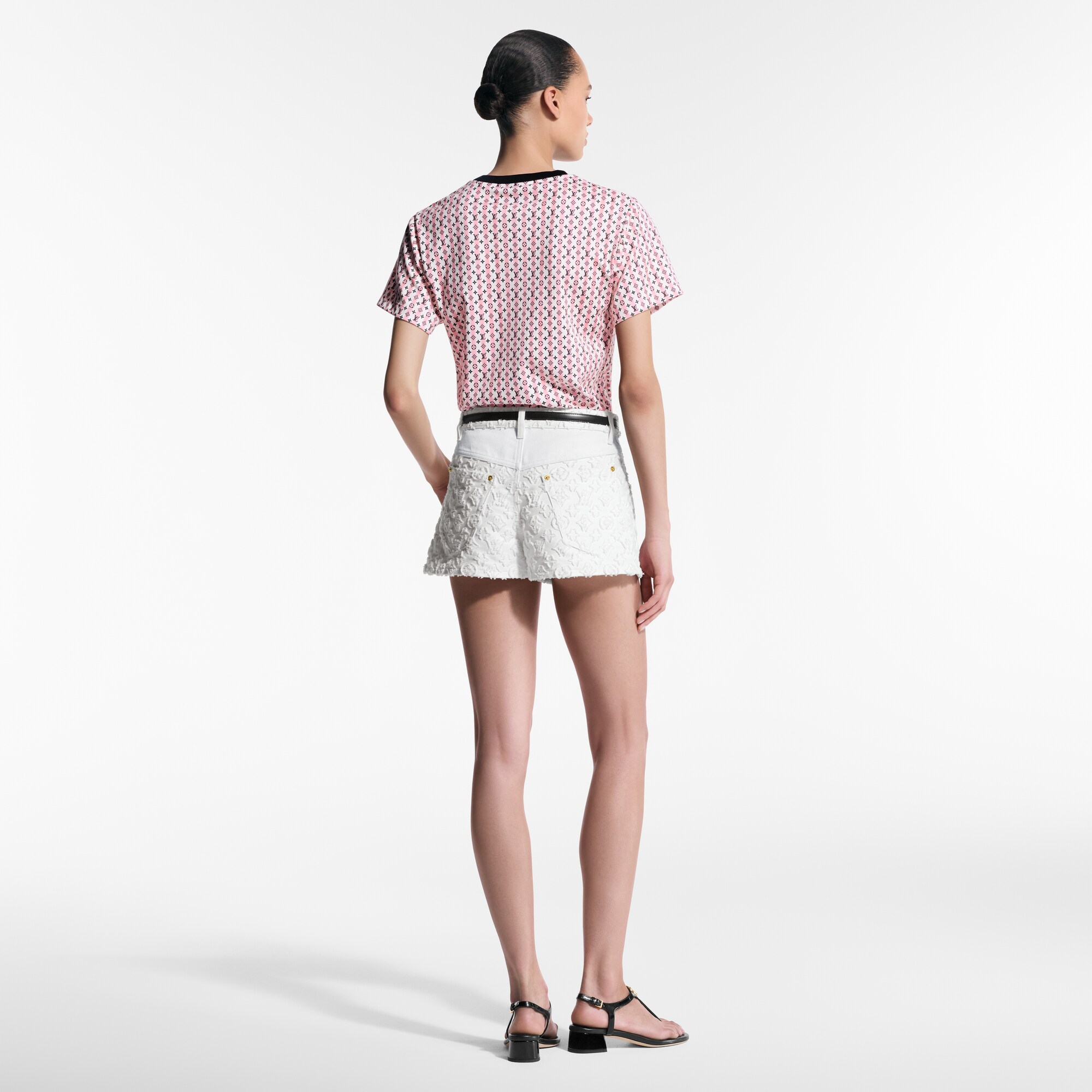 LV} - LV - LV女士高级成衣 | 路易威登LOUIS VUITTON官网 (产品缩放)