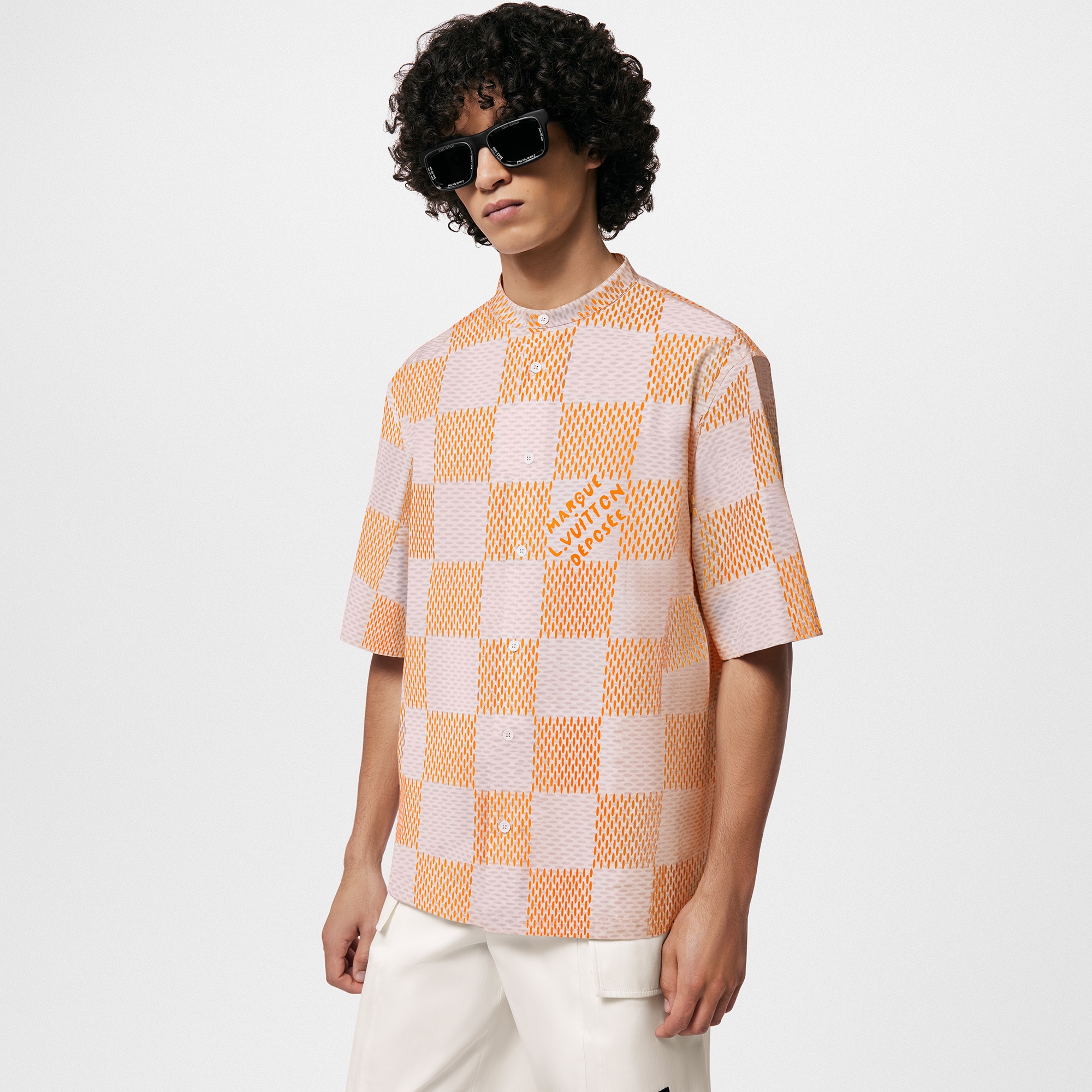LV} - LV - LV男士Discontinued Product | 路易威登LOUIS VUITTON官网 (产品缩放)