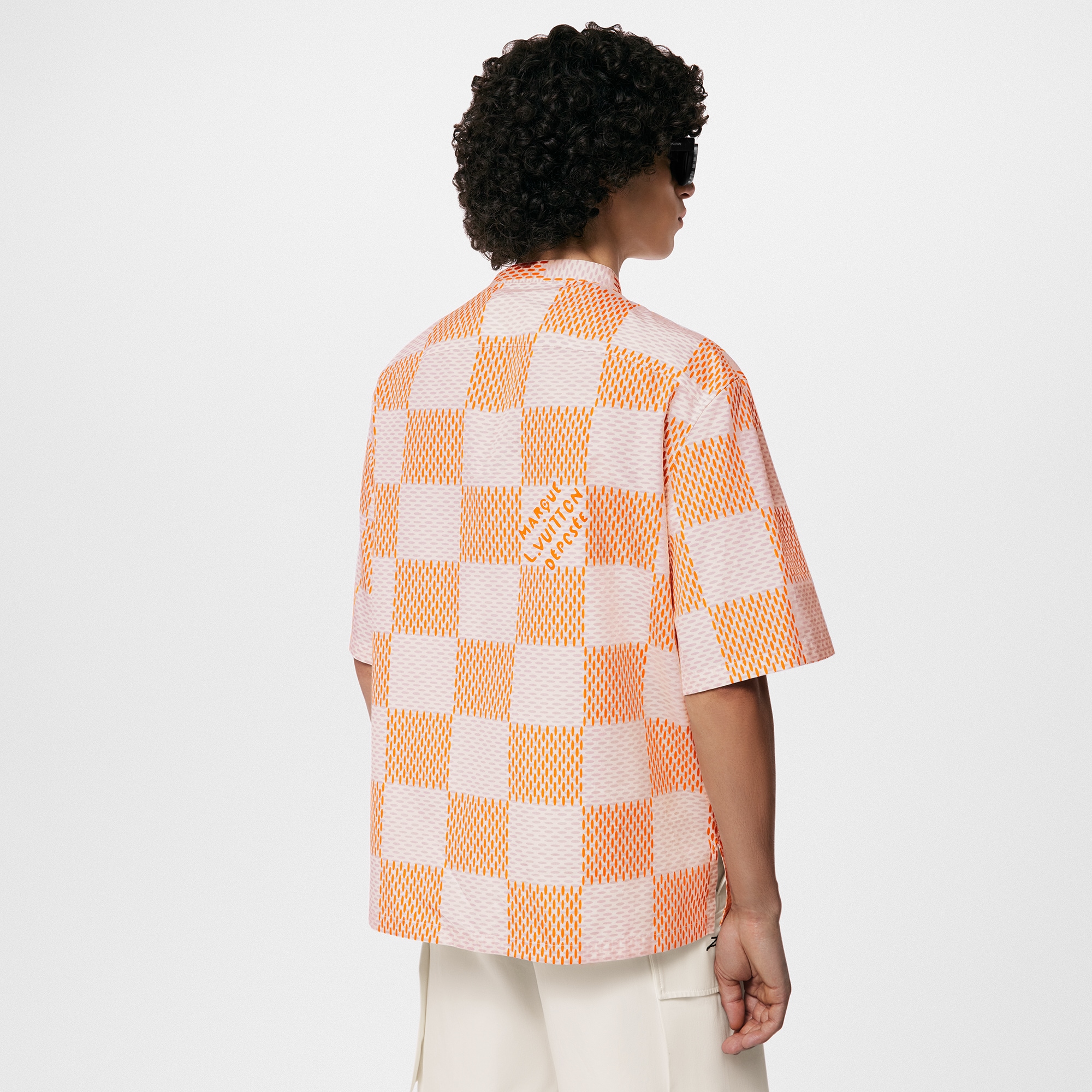 LV} - LV - LV男士Discontinued Product | 路易威登LOUIS VUITTON官网 (产品缩放)