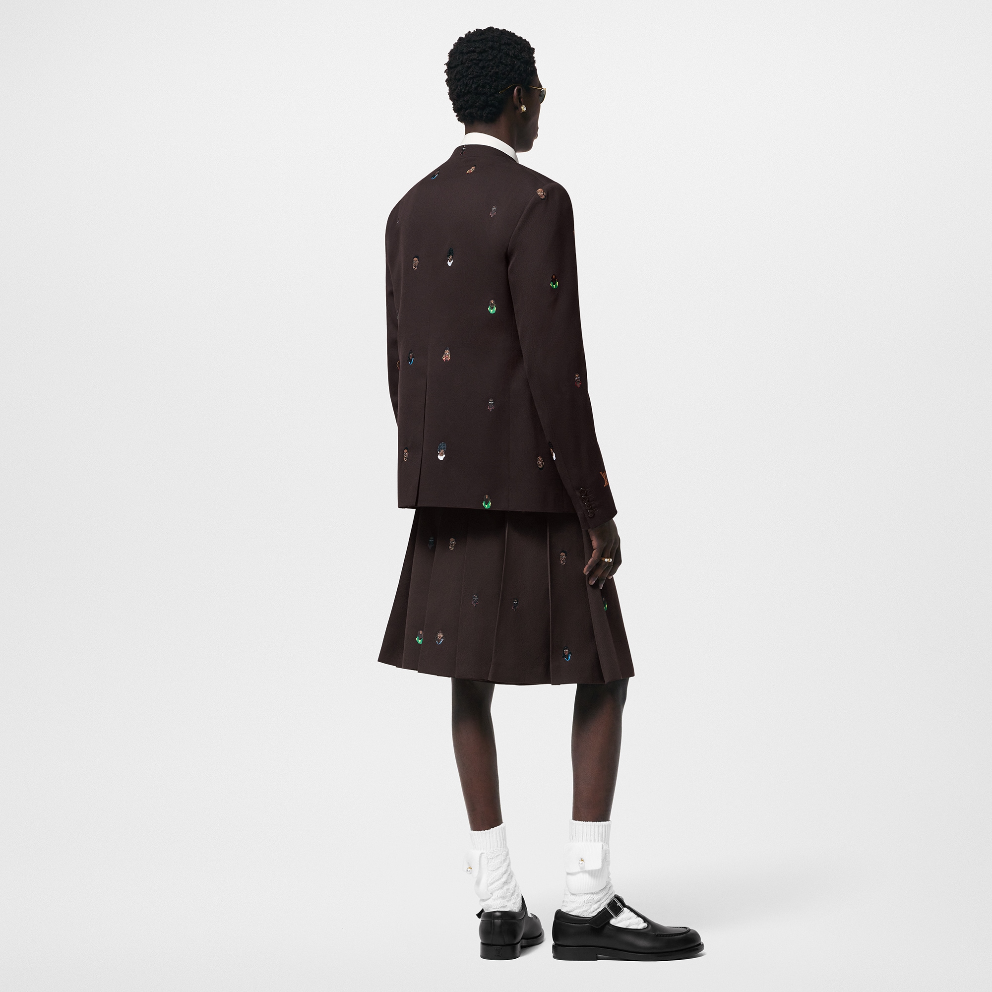 LV} - LV - LV男士Discontinued Product | 路易威登LOUIS VUITTON官网 (产品缩放)
