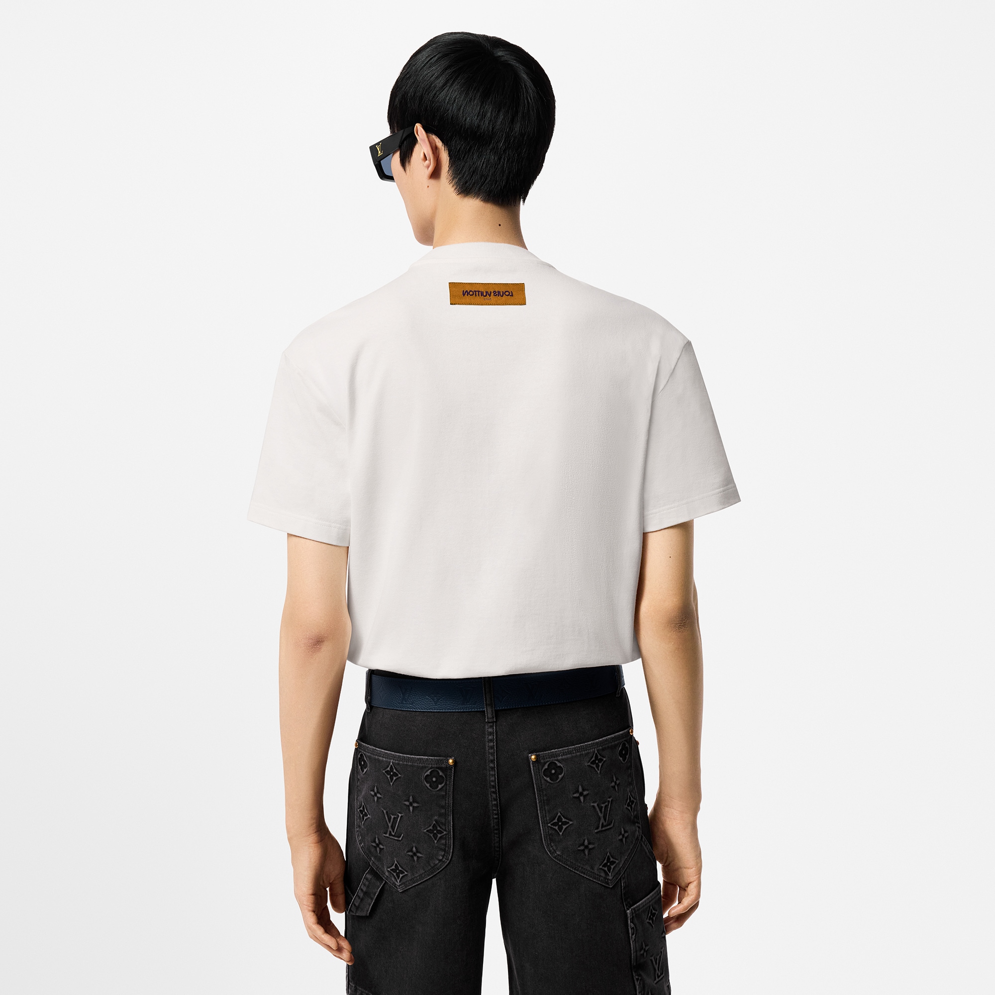 LV} - LV - LV男士高级成衣 | 路易威登LOUIS VUITTON官网 (产品缩放)