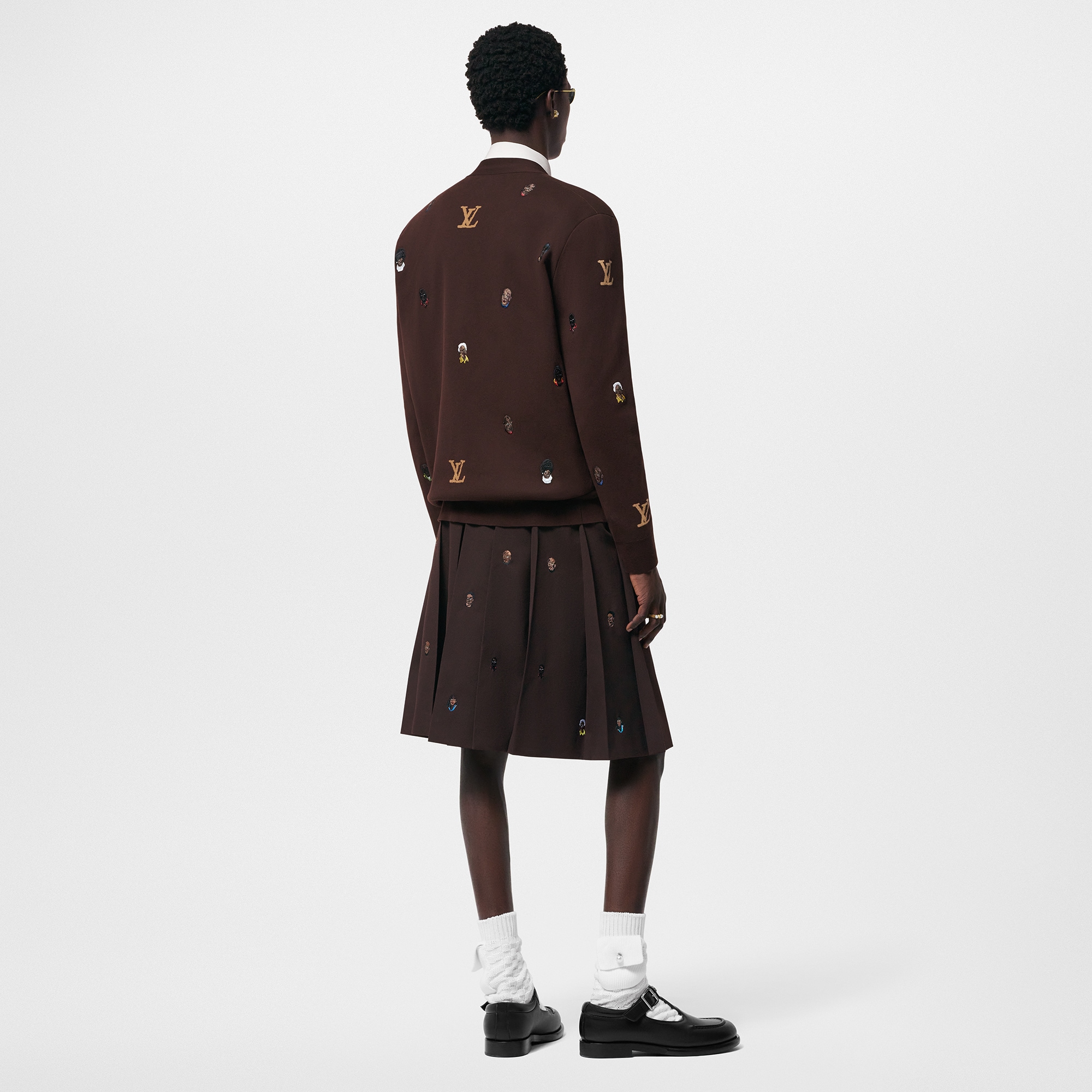 LV} - LV - LV男士Discontinued Product | 路易威登LOUIS VUITTON官网 (产品缩放)