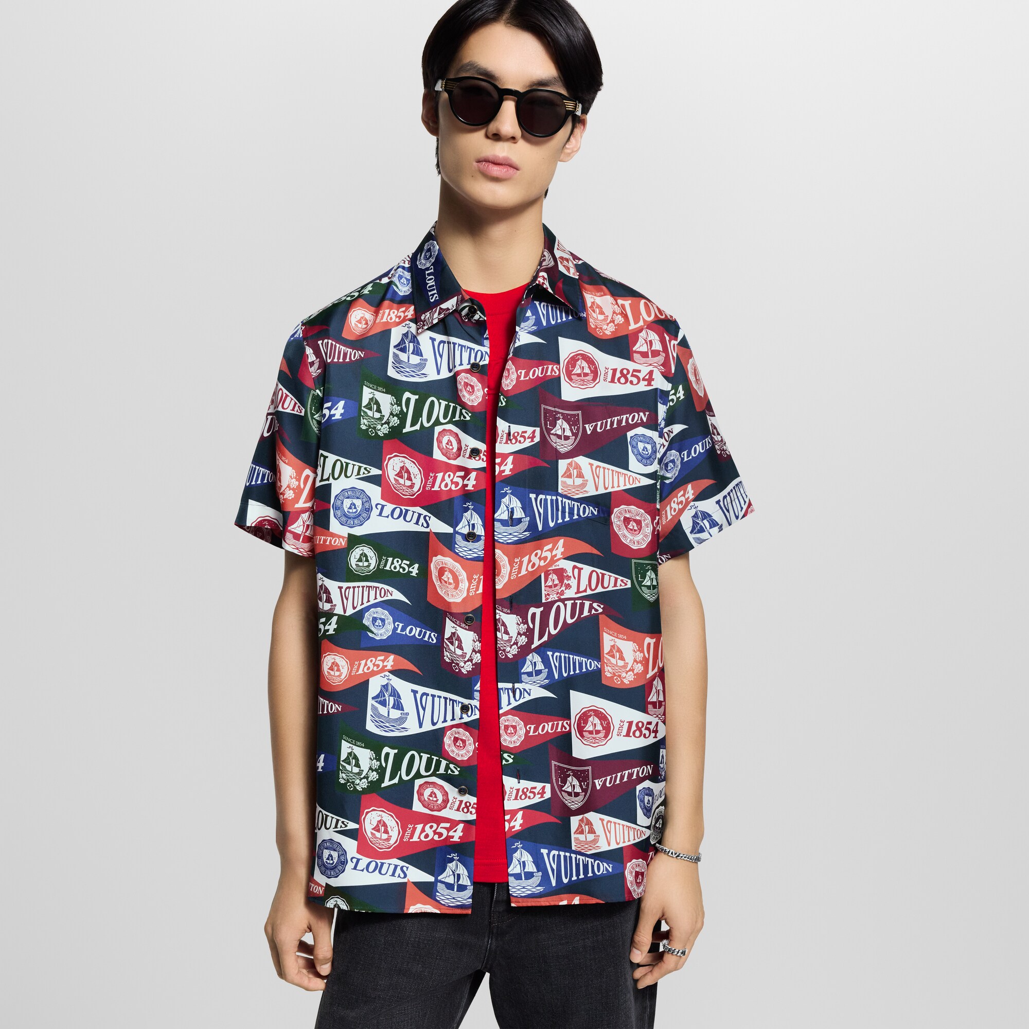 LV} - LV - LV男士高级成衣 | 路易威登LOUIS VUITTON官网 (产品缩放)