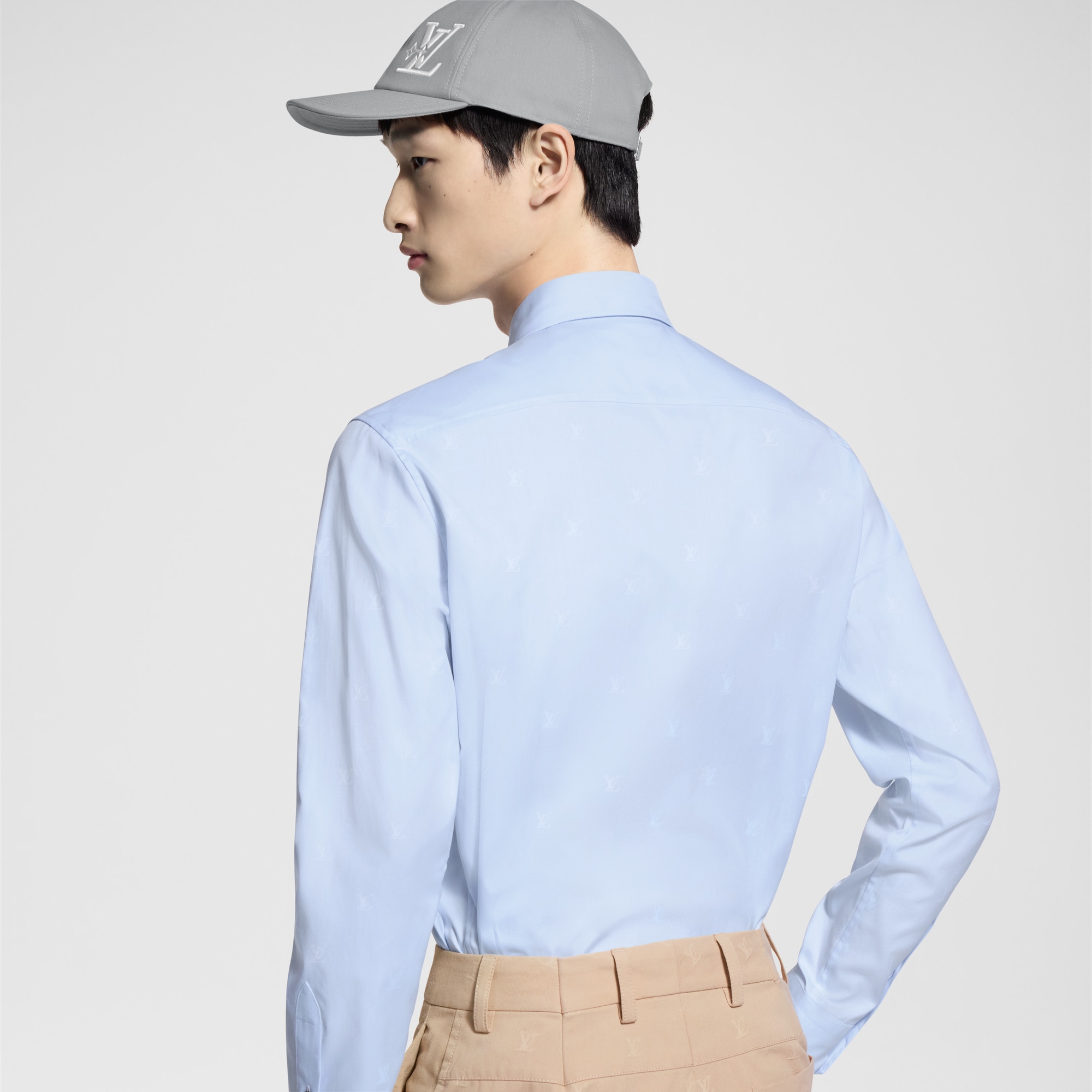LV} - LV - LV男士高级成衣 | 路易威登LOUIS VUITTON官网 (产品缩放)