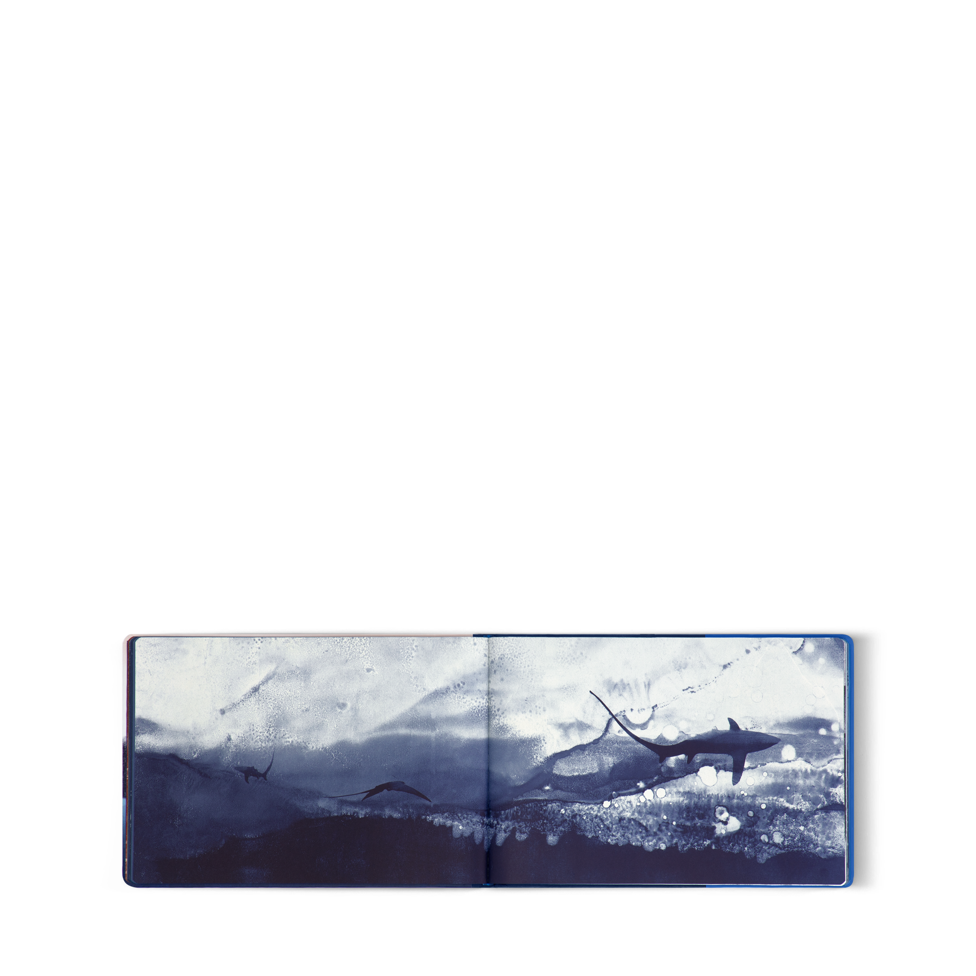 LV} - LV - LV硬箱、旅行和家居书籍和文具 | 路易威登LOUIS VUITTON官网 (产品缩放)