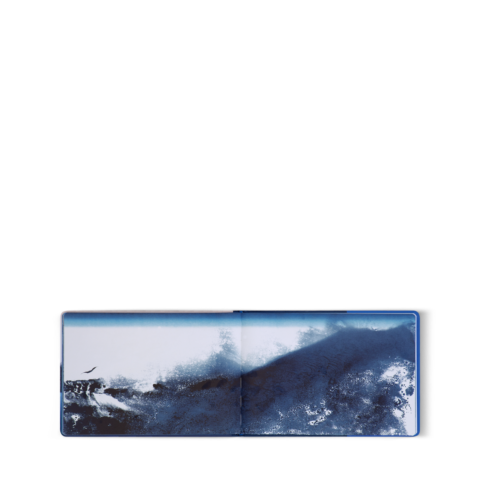 LV} - LV - LV硬箱、旅行和家居书籍和文具 | 路易威登LOUIS VUITTON官网 (产品缩放)