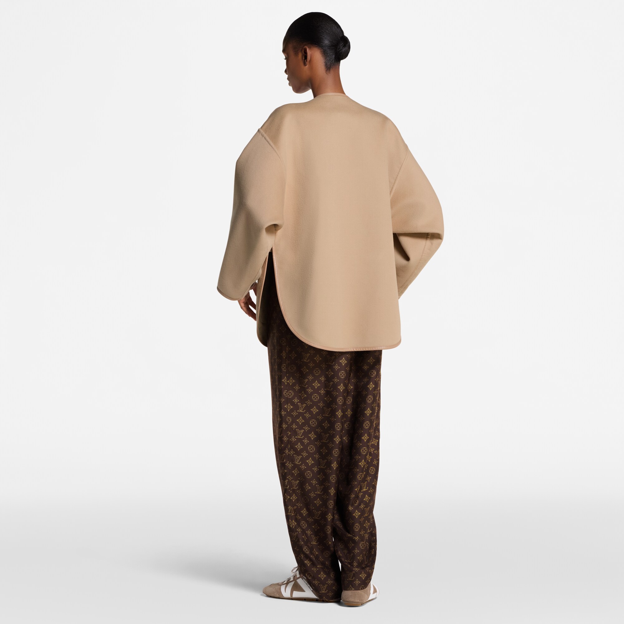 LV} - LV - LV女士高级成衣 | 路易威登LOUIS VUITTON官网 (产品缩放)