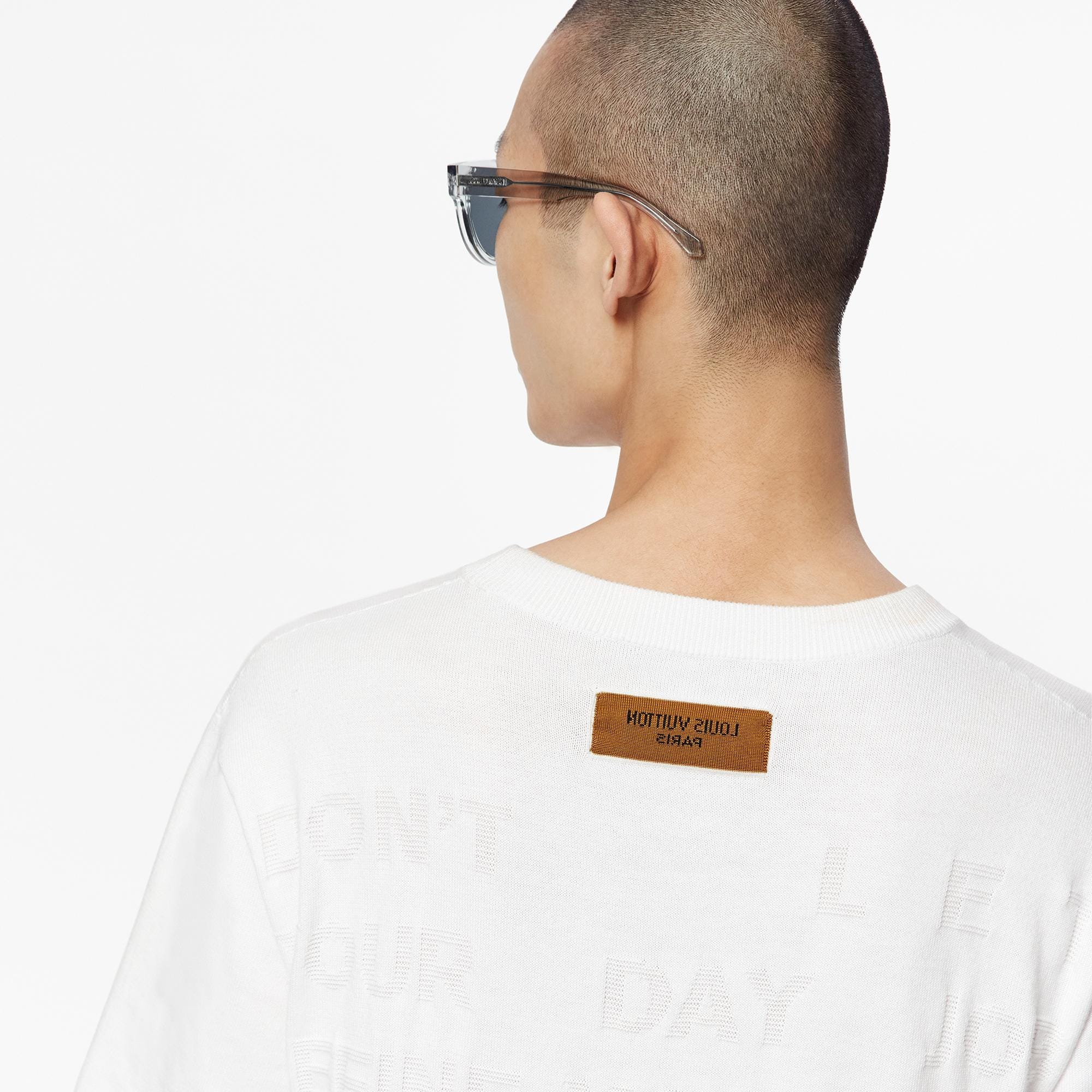LV} - LV - LV男士Discontinued Product | 路易威登LOUIS VUITTON官网 (产品缩放)