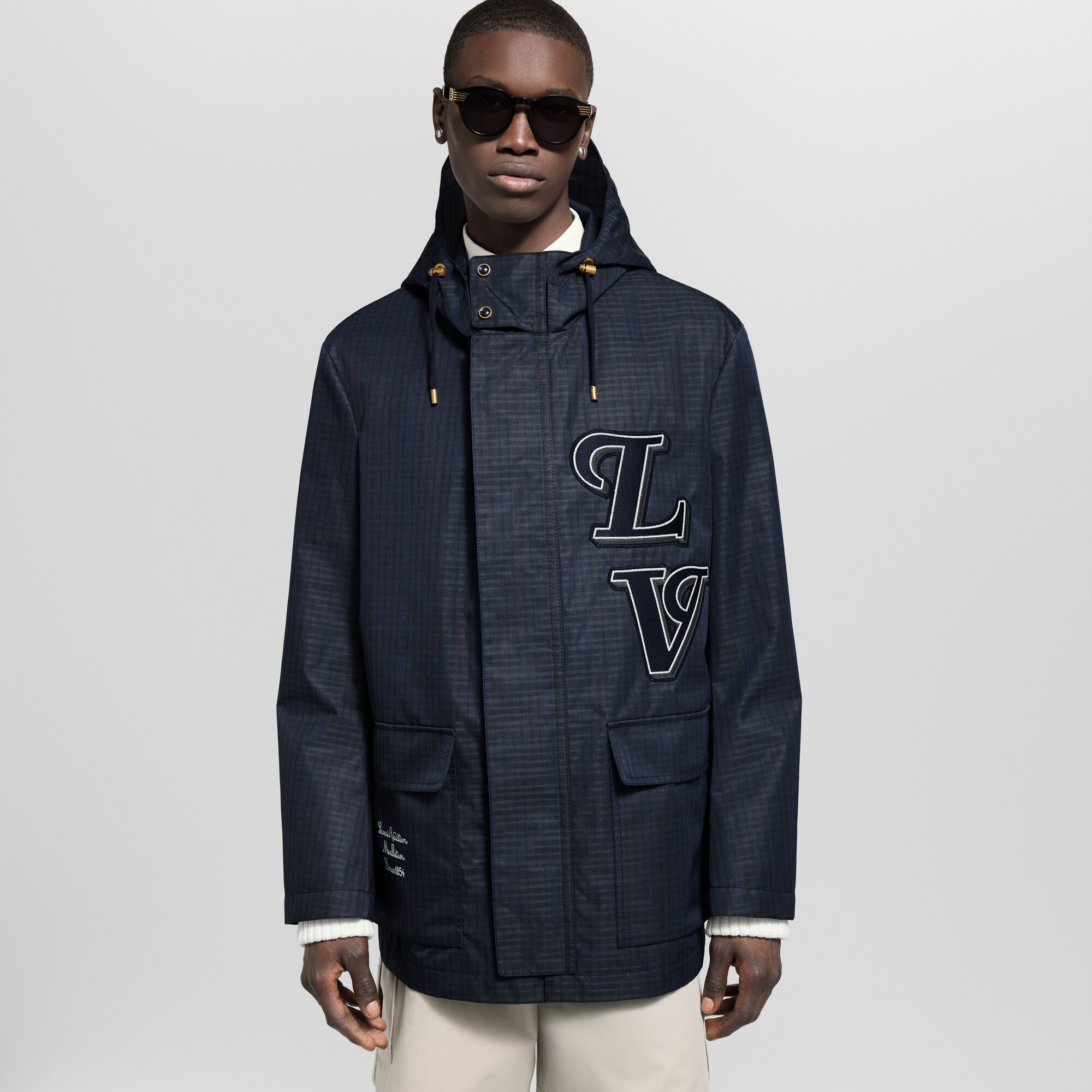 LV} - LV - LV男士高级成衣 | 路易威登LOUIS VUITTON官网 (产品缩放)