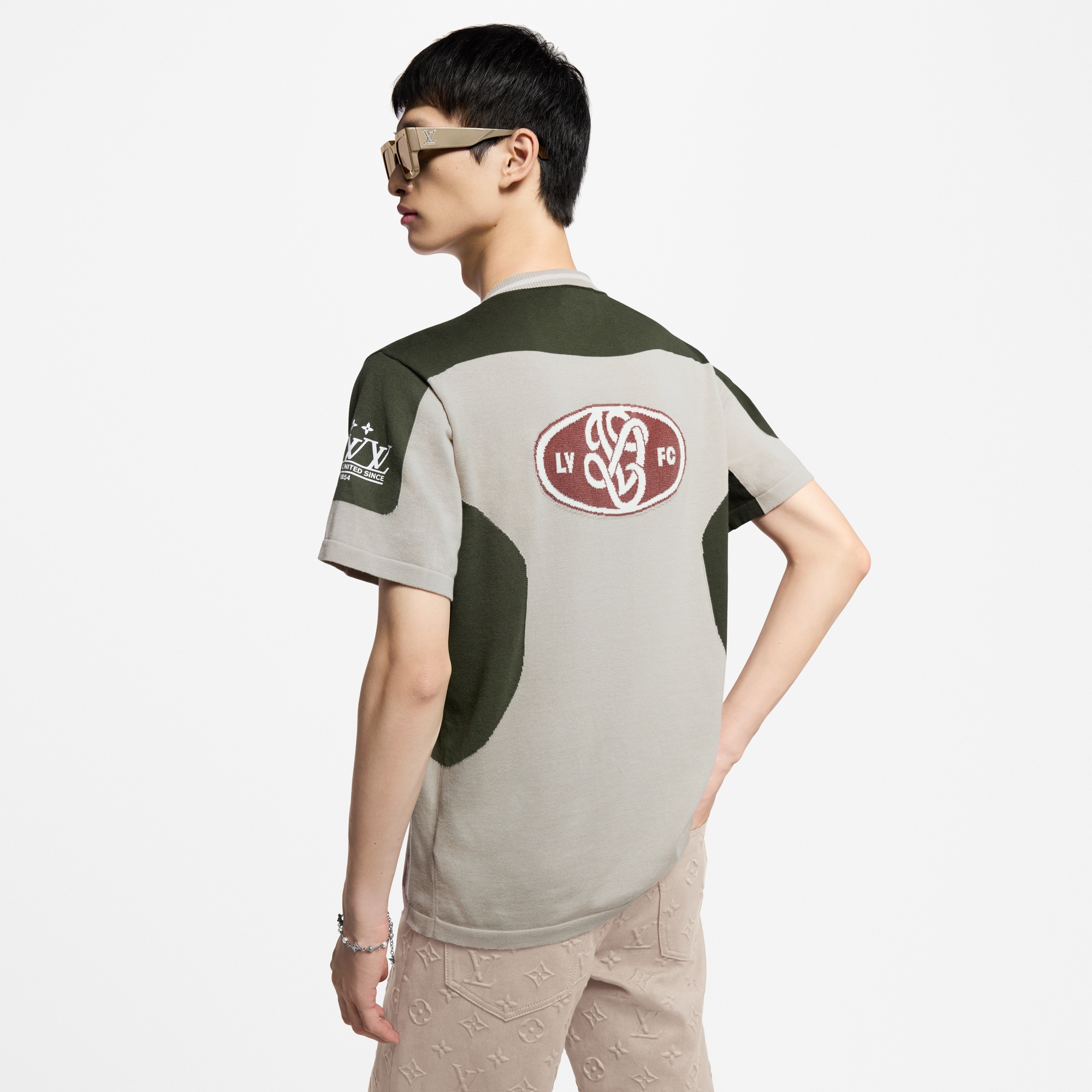 LV} - LV - LV男士高级成衣 | 路易威登LOUIS VUITTON官网 (产品缩放)