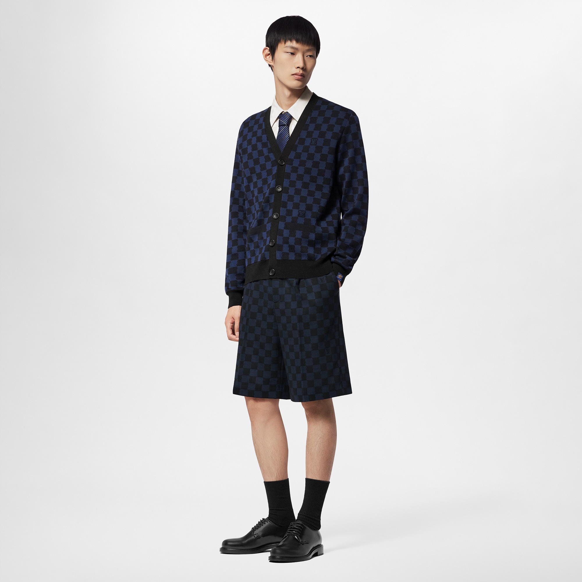 LV} - LV - LV男士高级成衣 | 路易威登LOUIS VUITTON官网 (产品缩放)