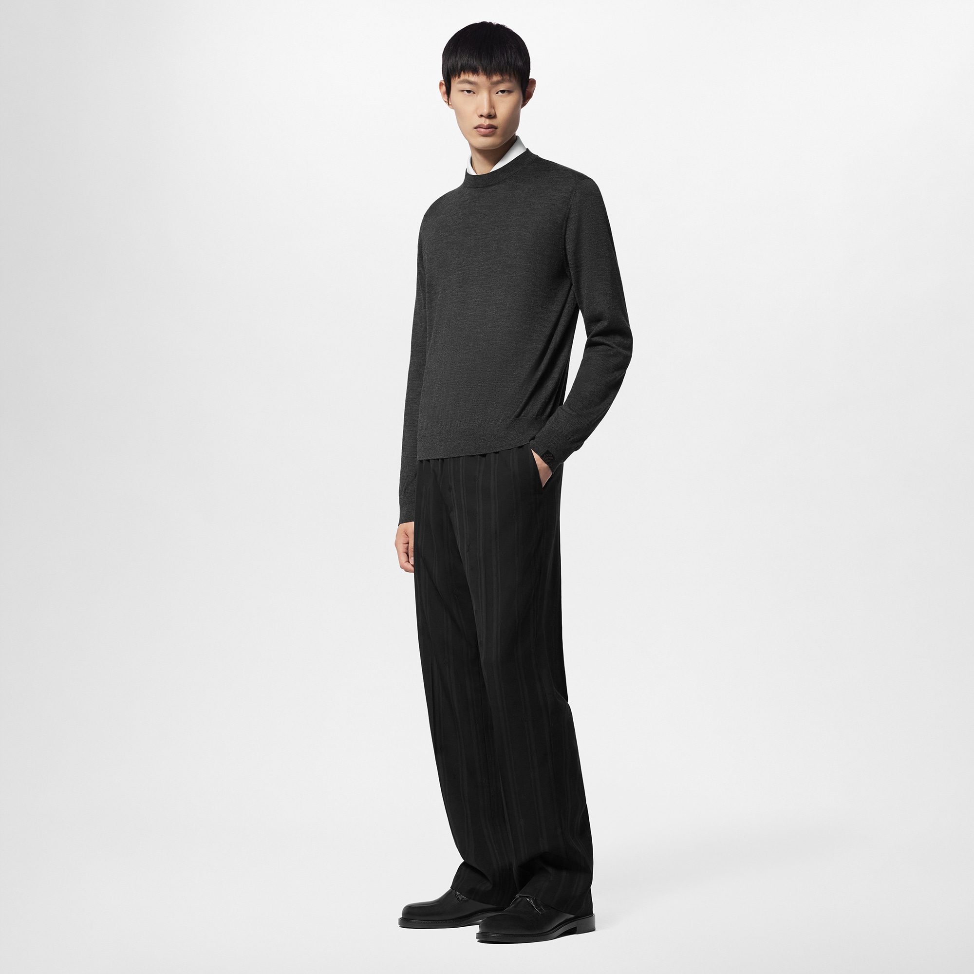 LV} - LV - LV男士高级成衣 | 路易威登LOUIS VUITTON官网 (产品缩放)