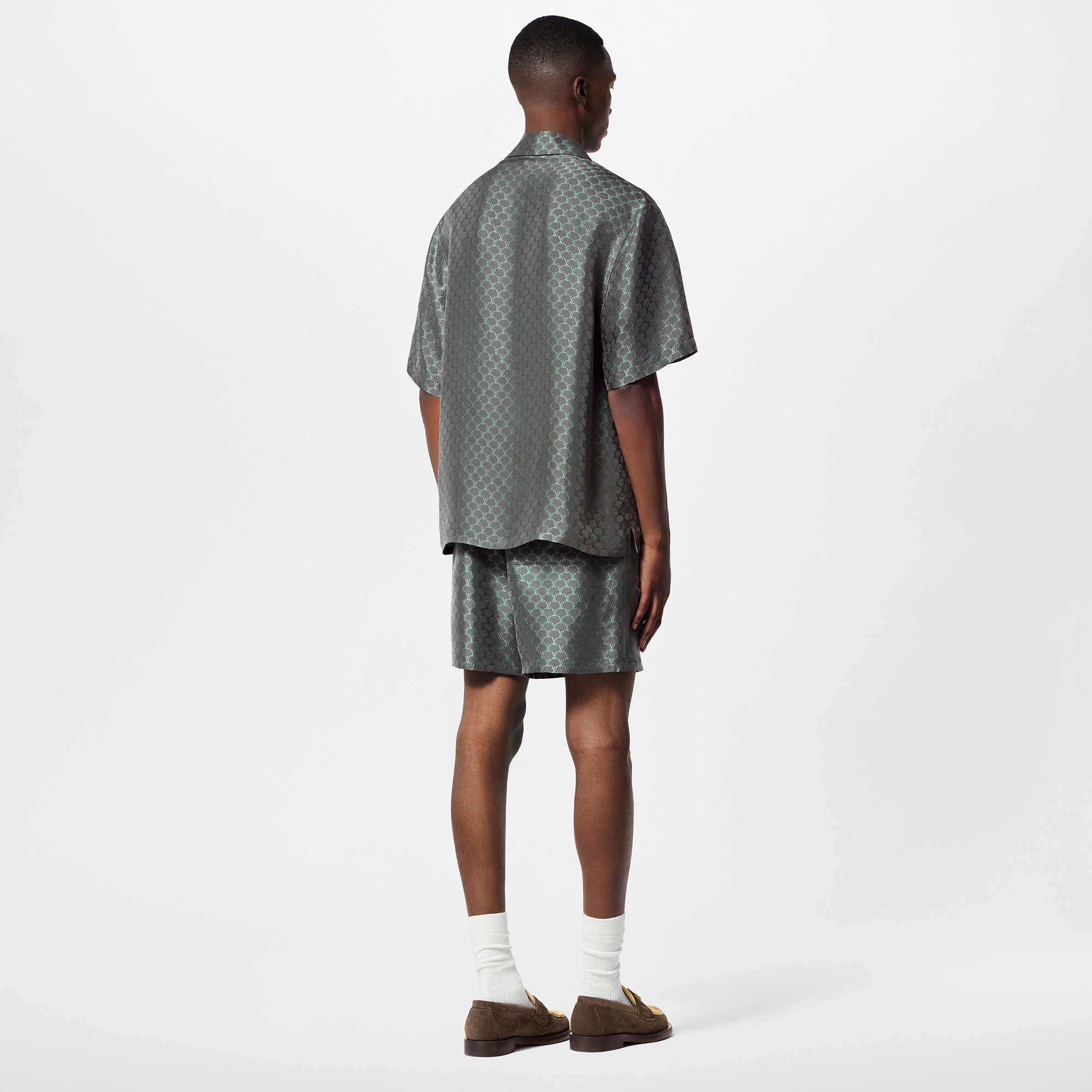 LV} - LV - LV男士高级成衣 | 路易威登LOUIS VUITTON官网 (产品缩放)