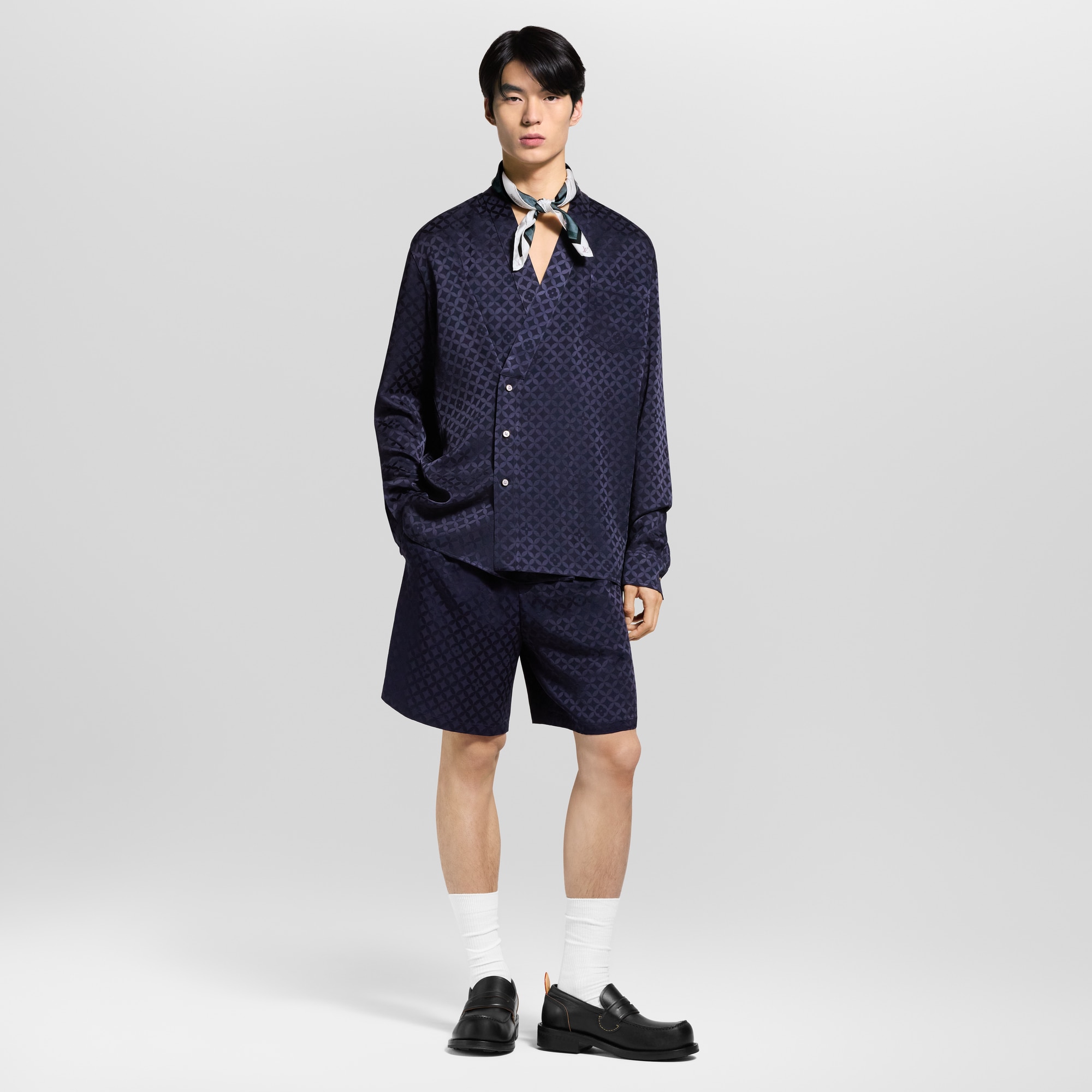 LV} - LV - LV男士高级成衣 | 路易威登LOUIS VUITTON官网 (产品缩放)