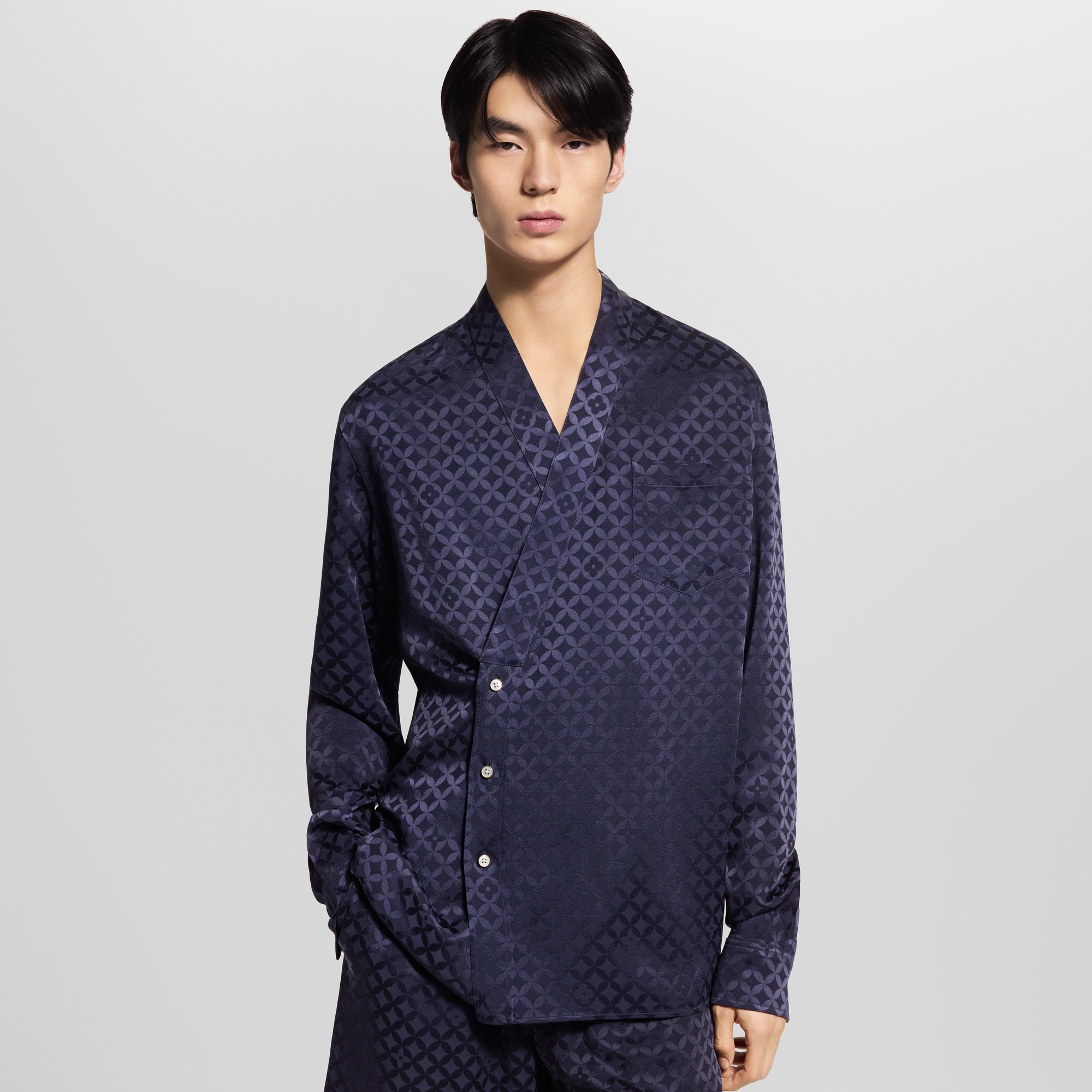 LV} - LV - LV男士高级成衣 | 路易威登LOUIS VUITTON官网 (产品缩放)